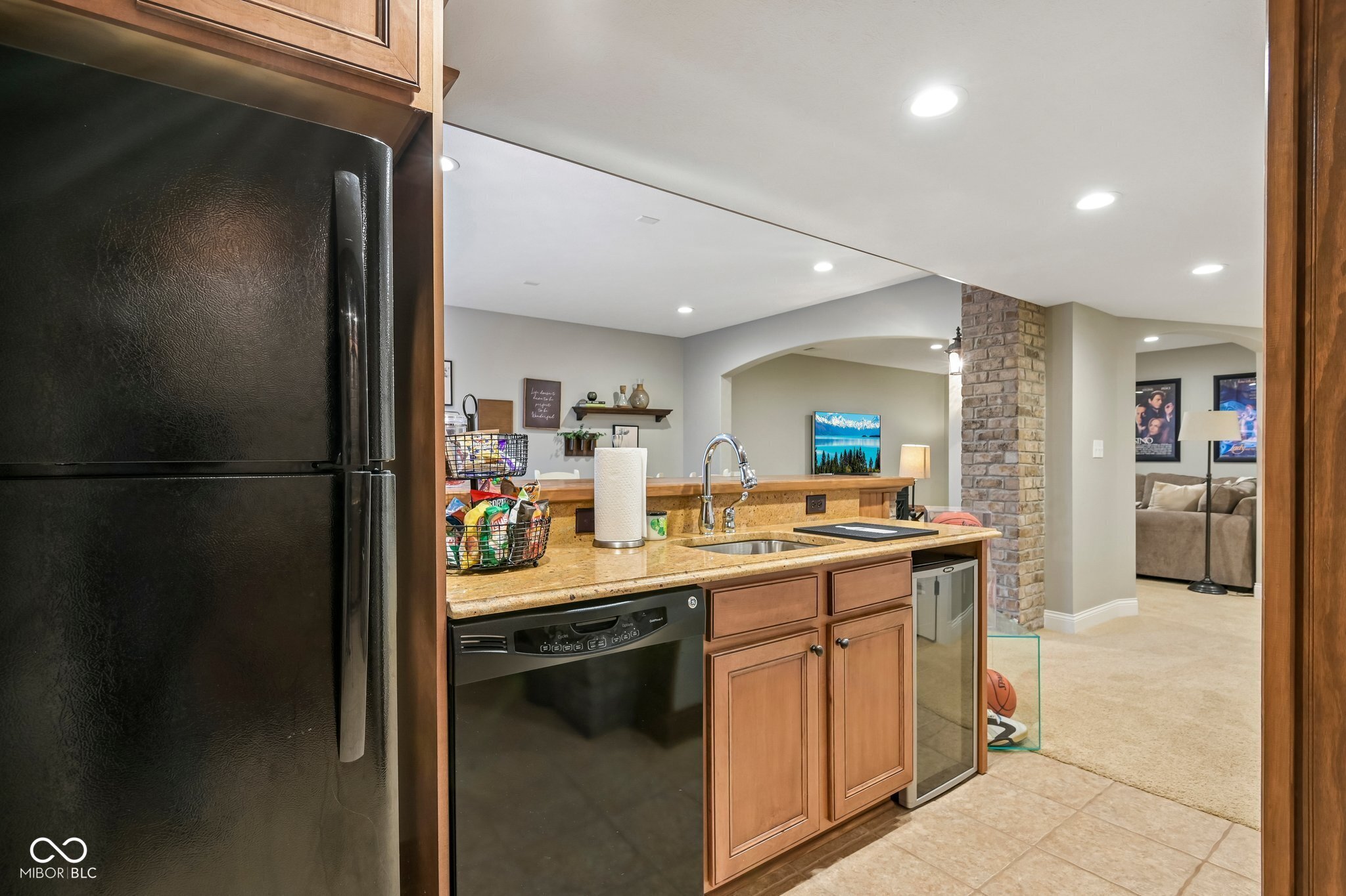 14668 Whispering Breeze Drive