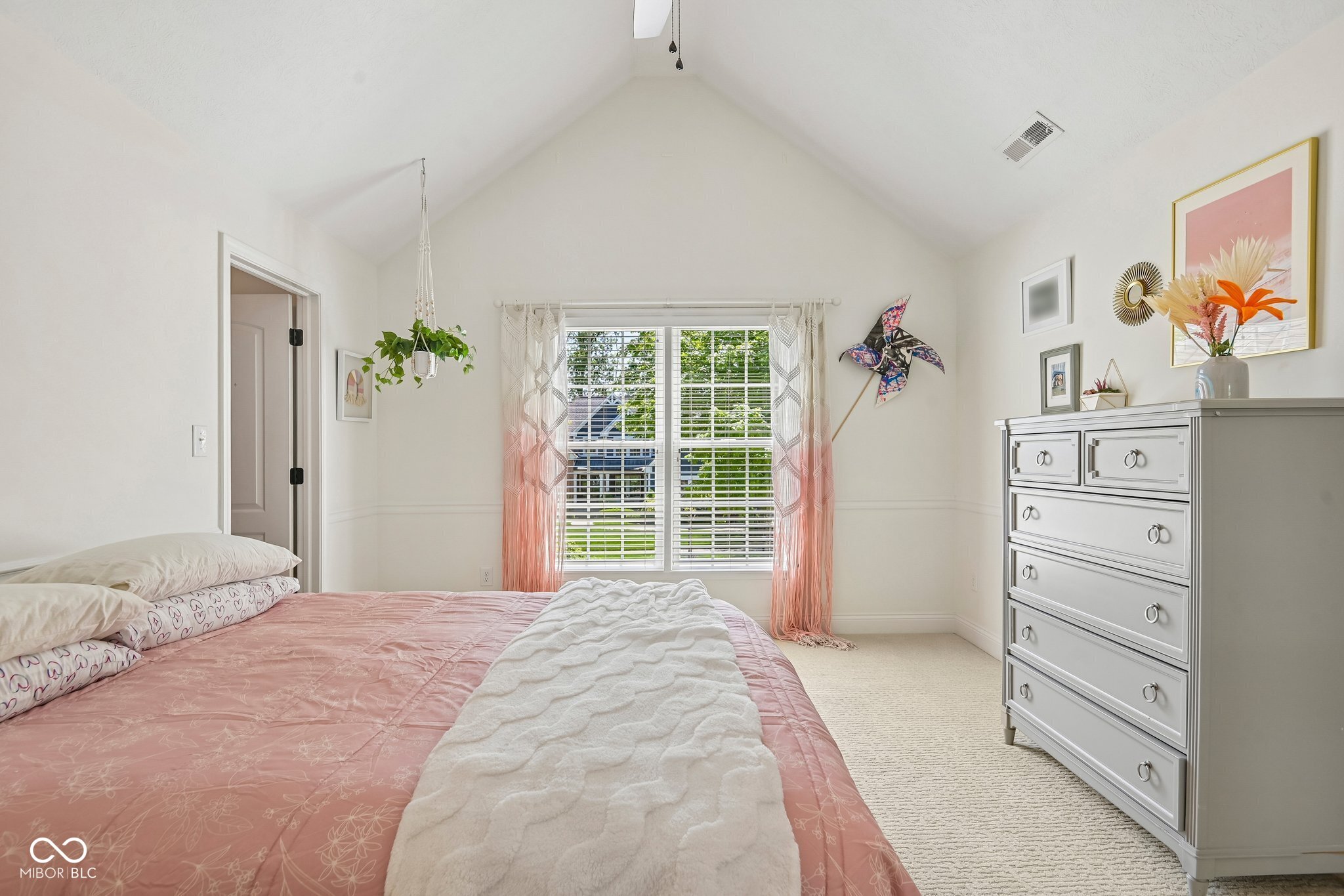 14668 Whispering Breeze Drive