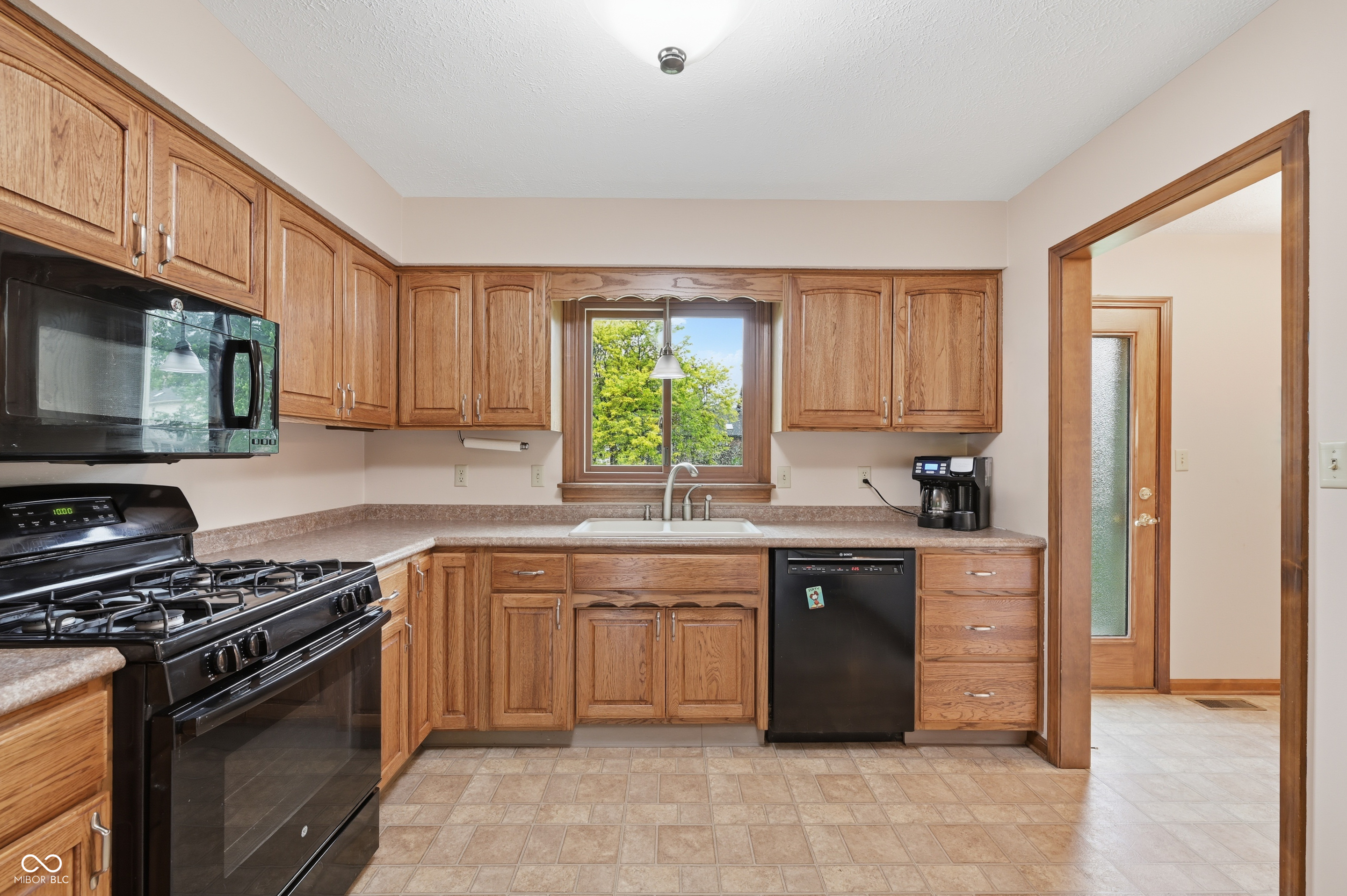 848 Bennett Court