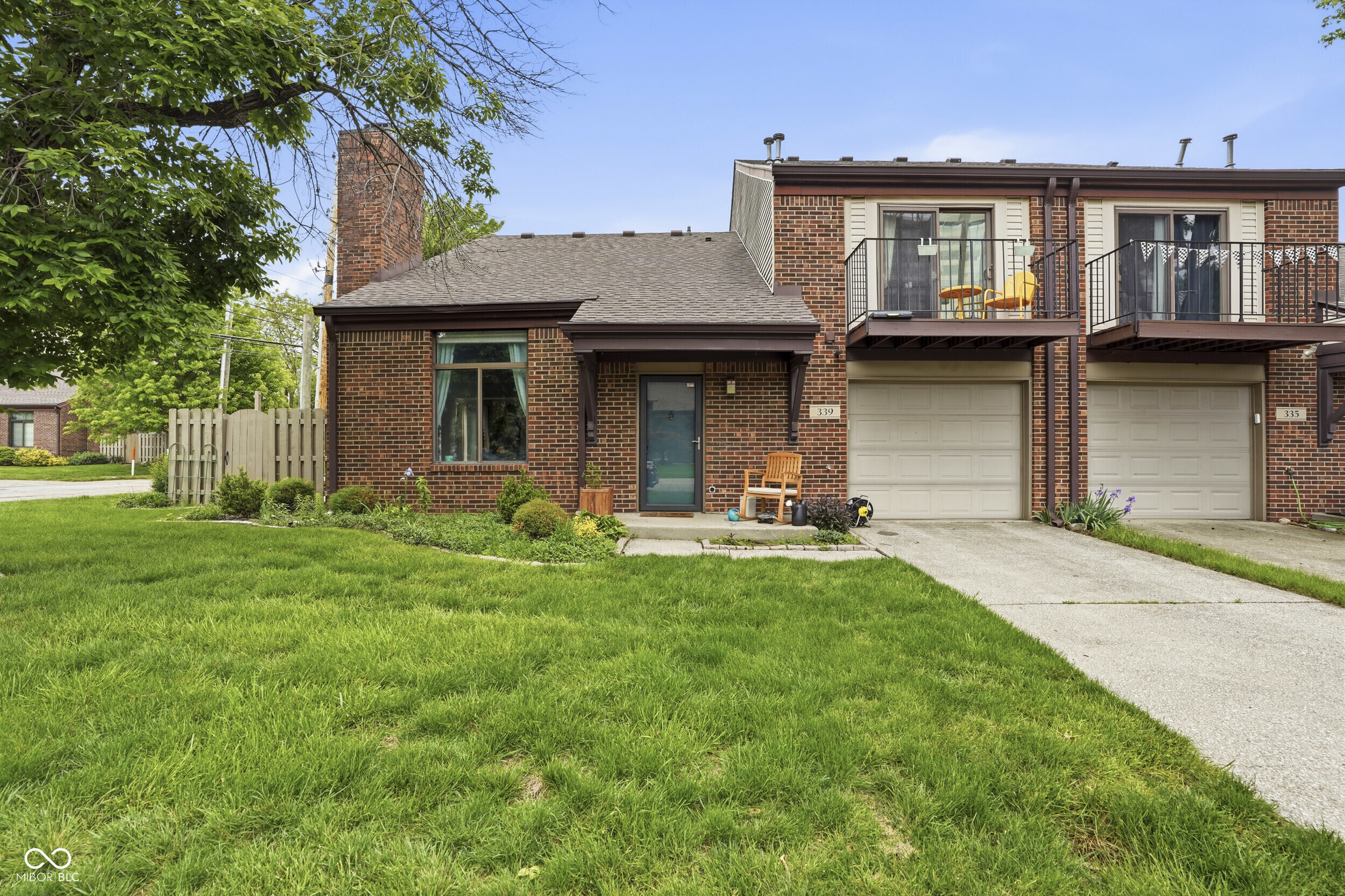 339 E Saint Clair Street