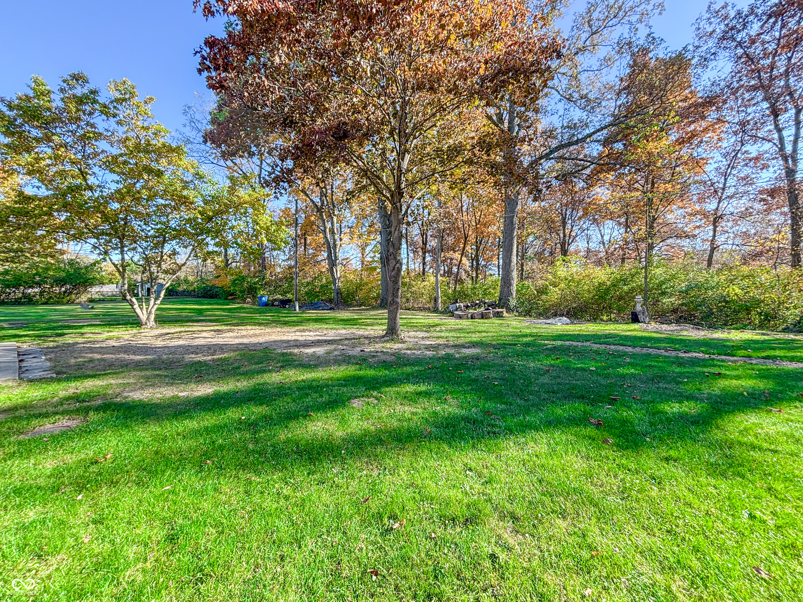 3211 W Sharon Drive