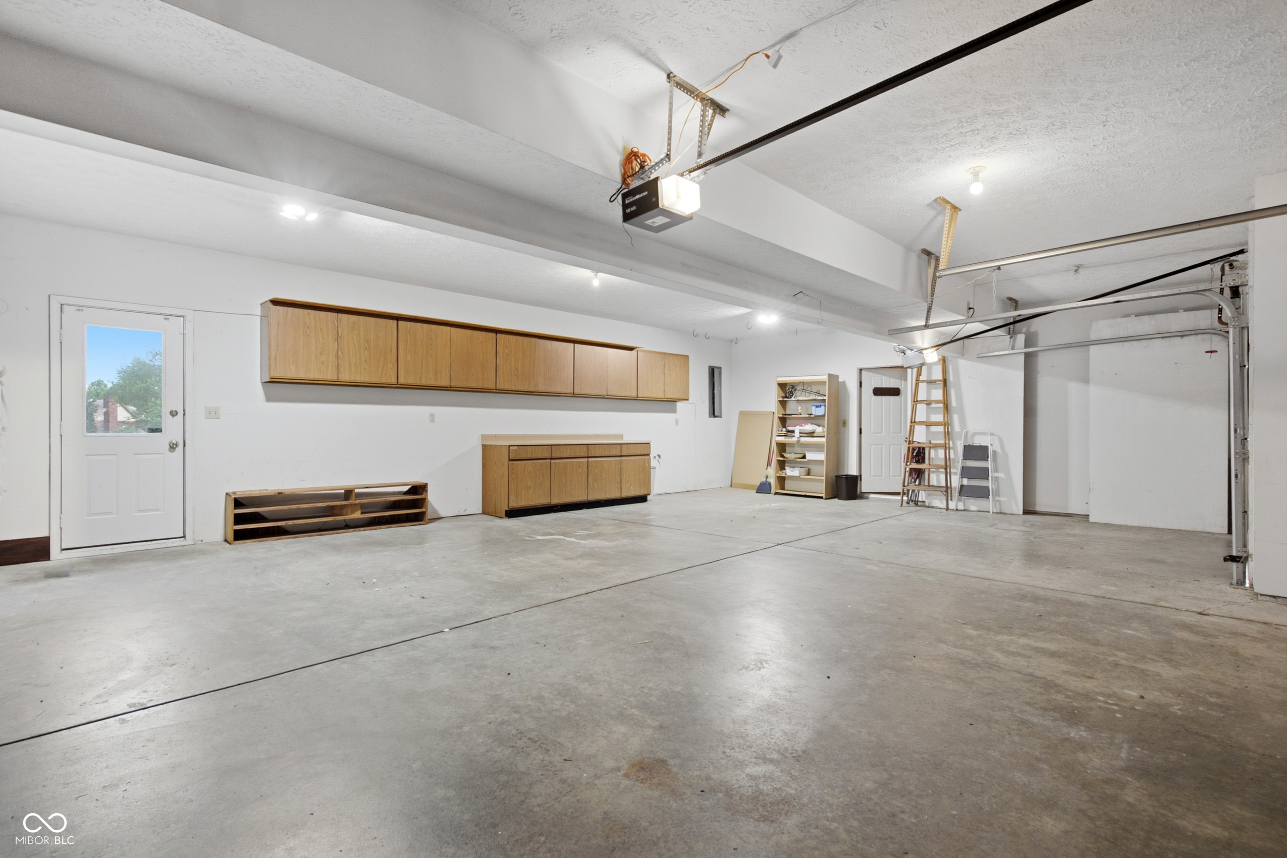 10414 Quiet Drive