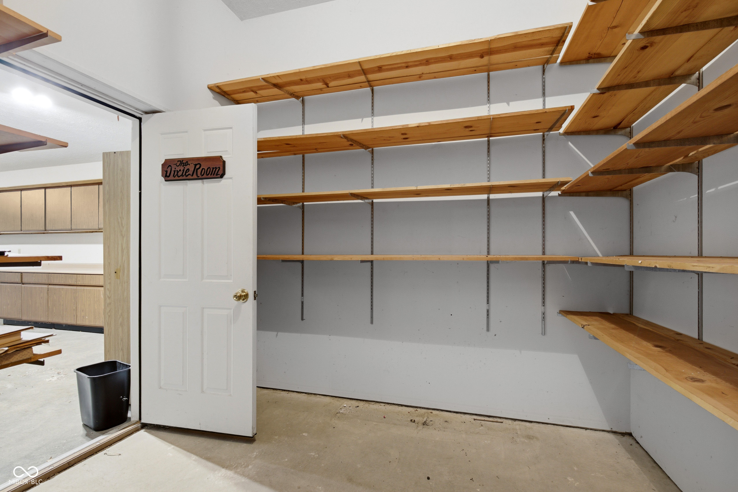 10414 Quiet Drive