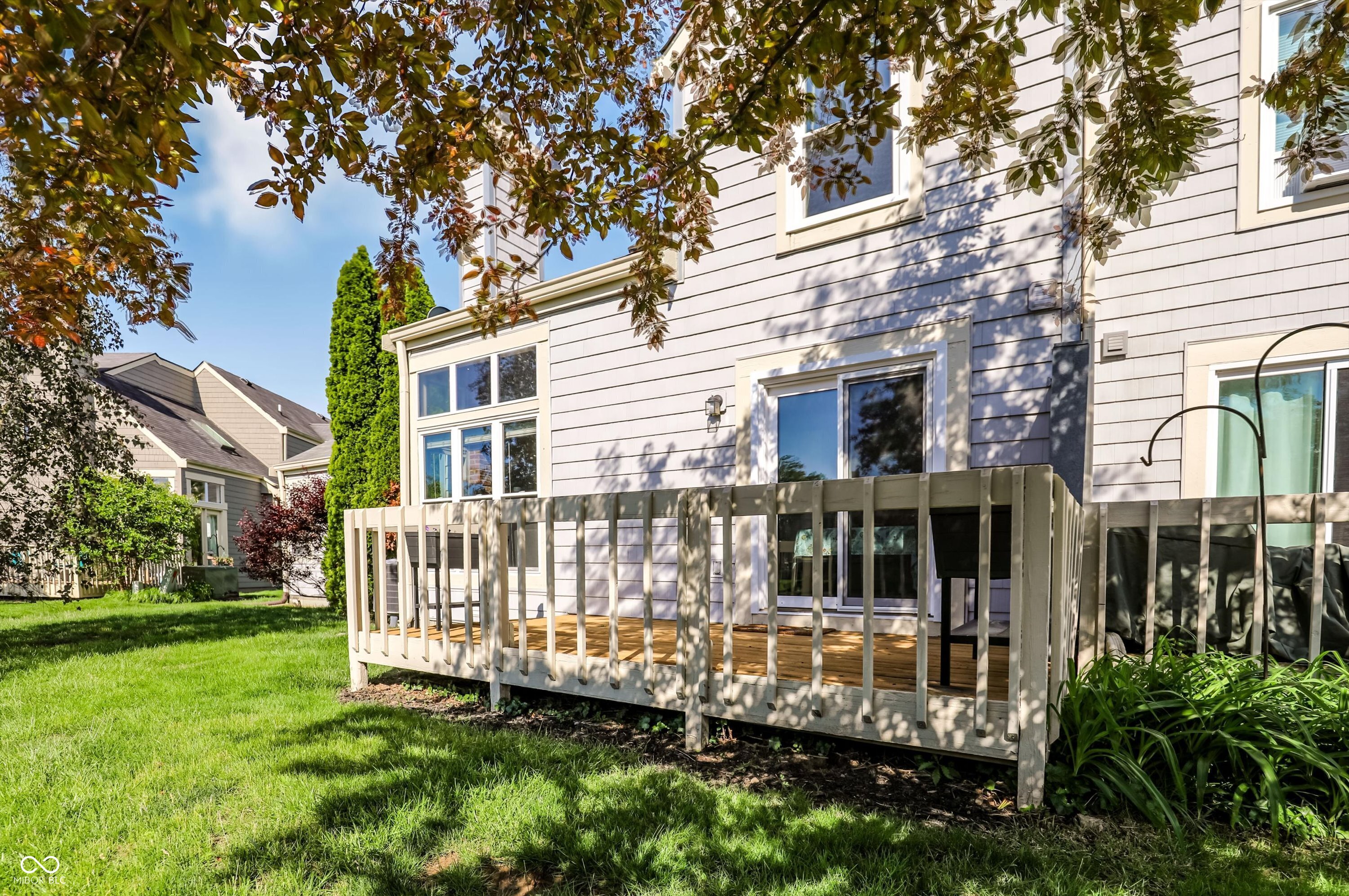 9457 Bridgewater Circle