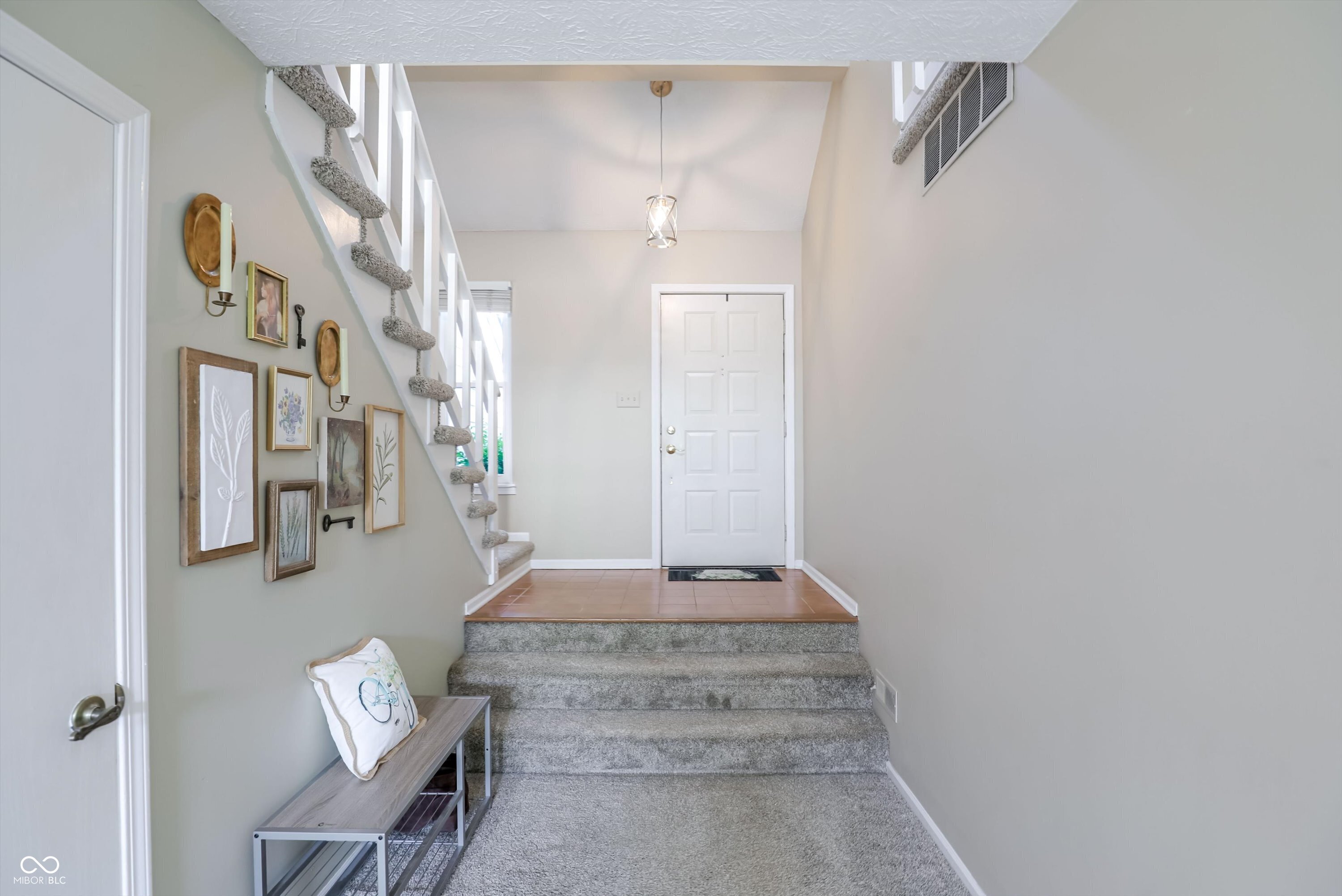 9457 Bridgewater Circle