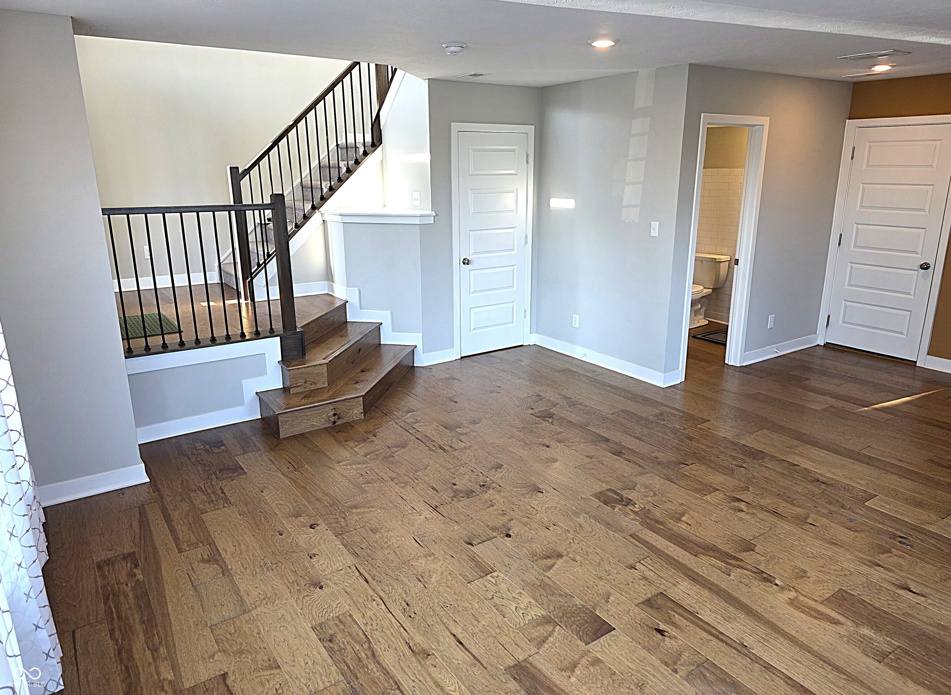 11596 Fulham Street