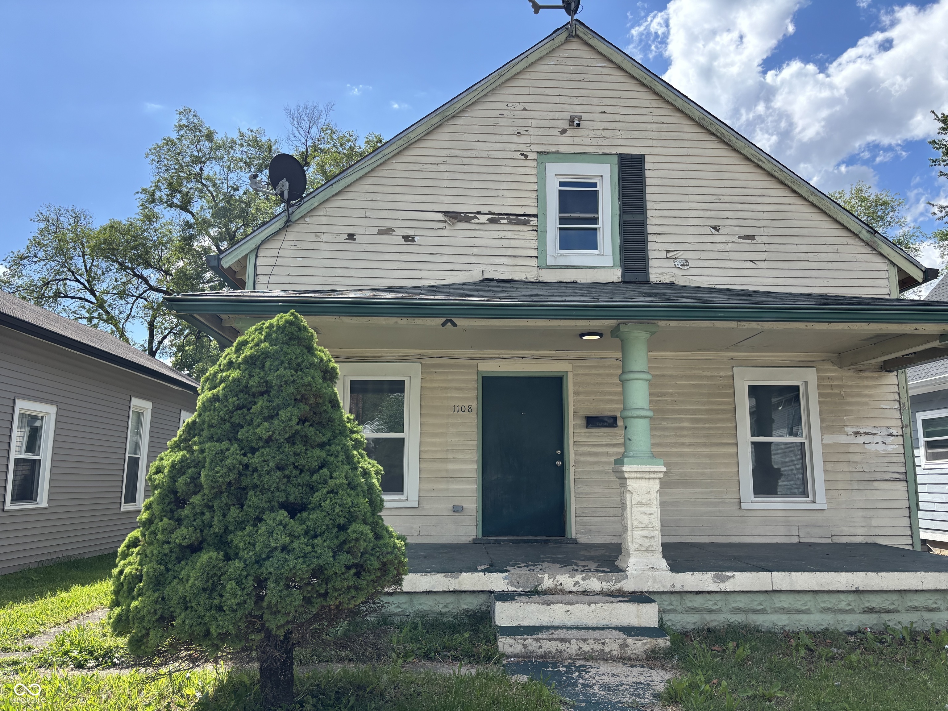 1108 N Warman Avenue