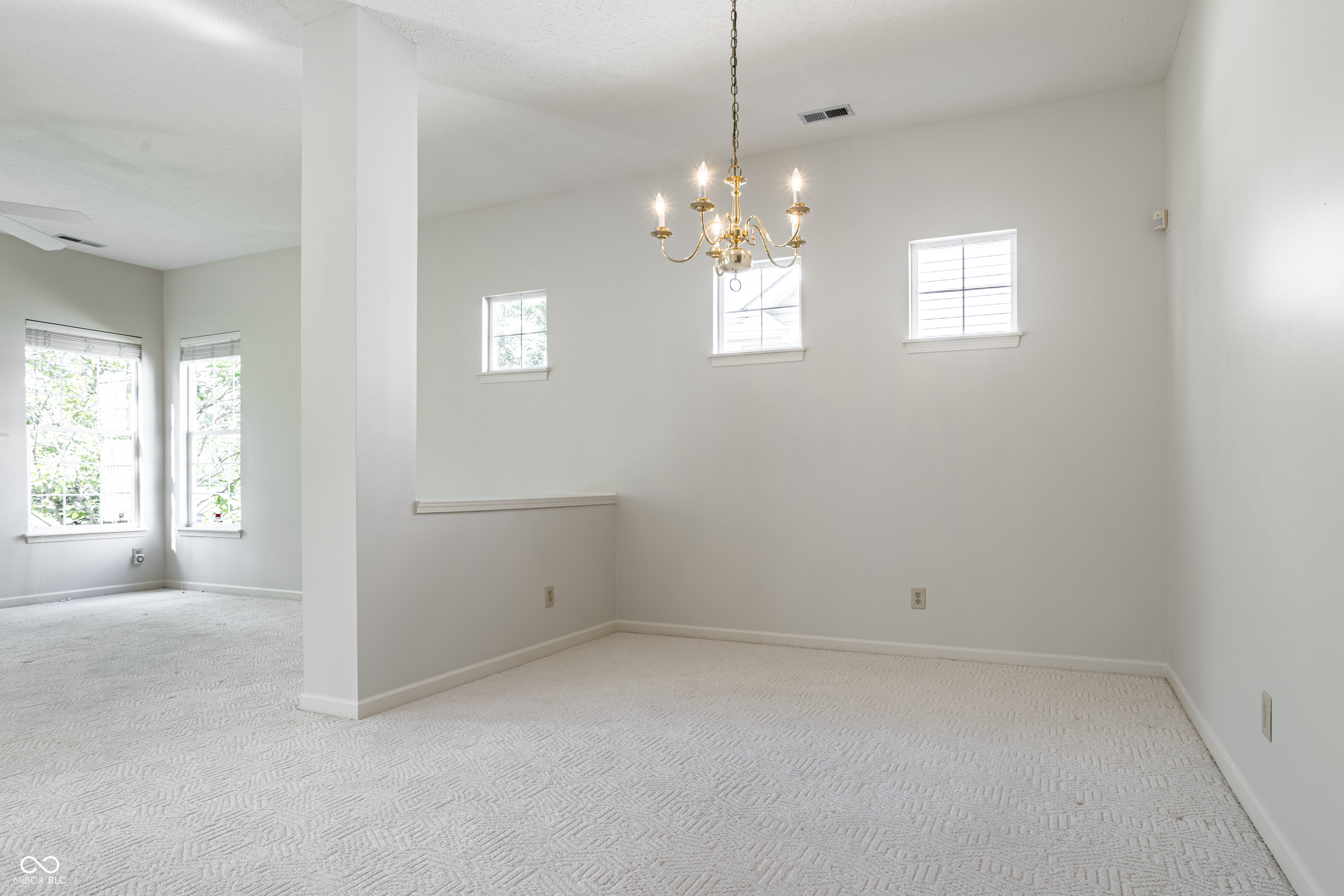 3587 Seminole Drive