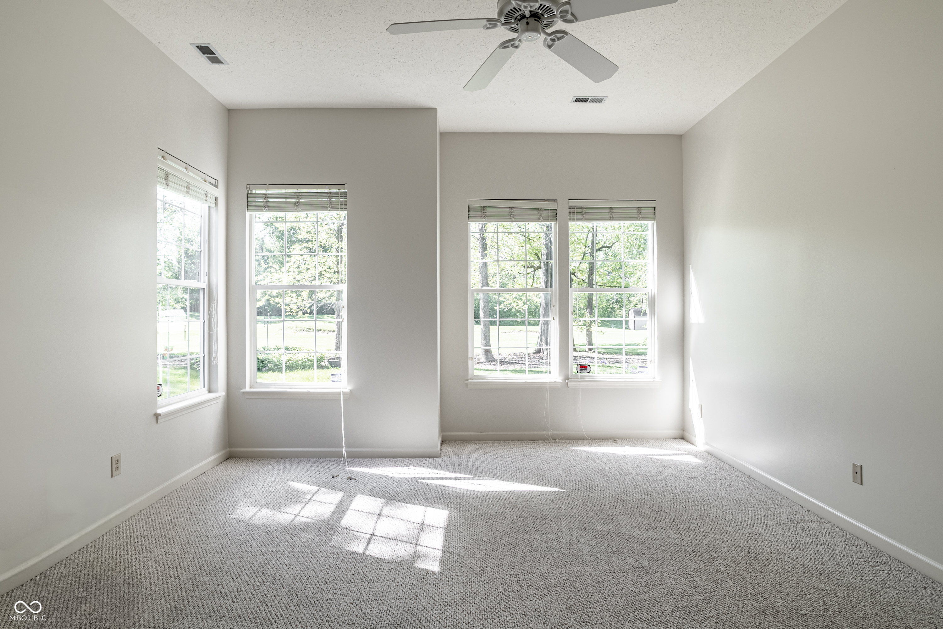 3587 Seminole Drive