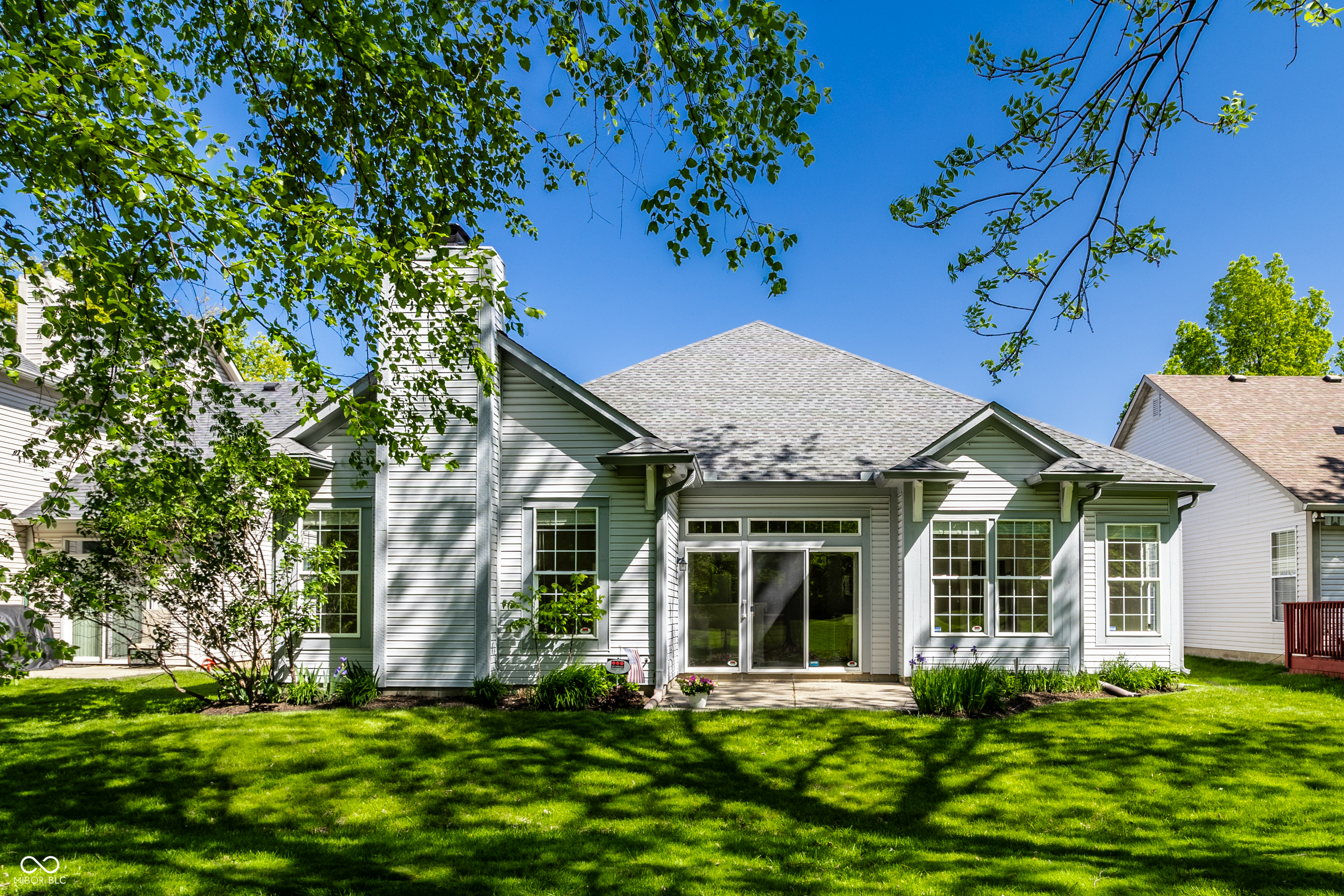 3587 Seminole Drive