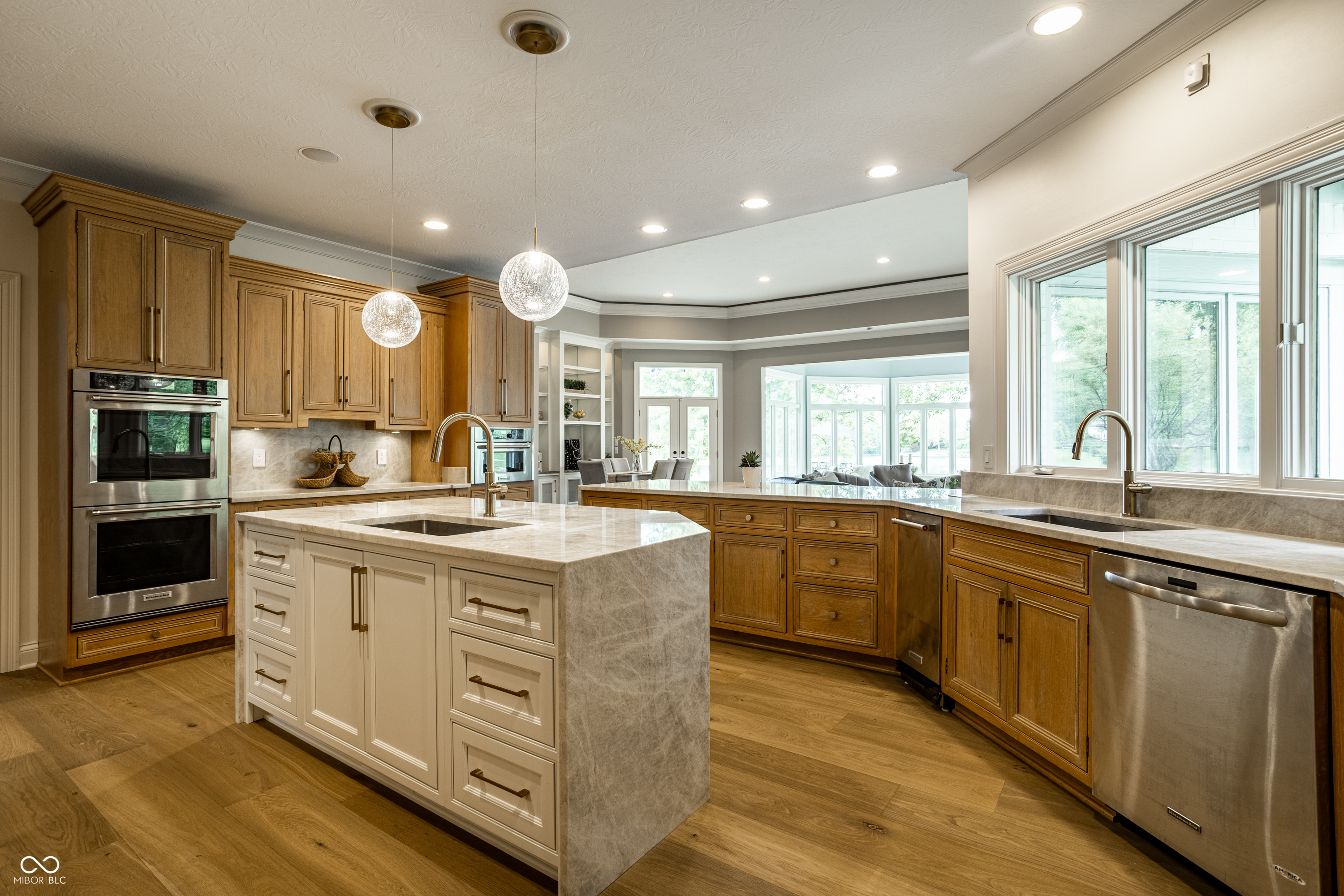 5876 Lake Kessler Court