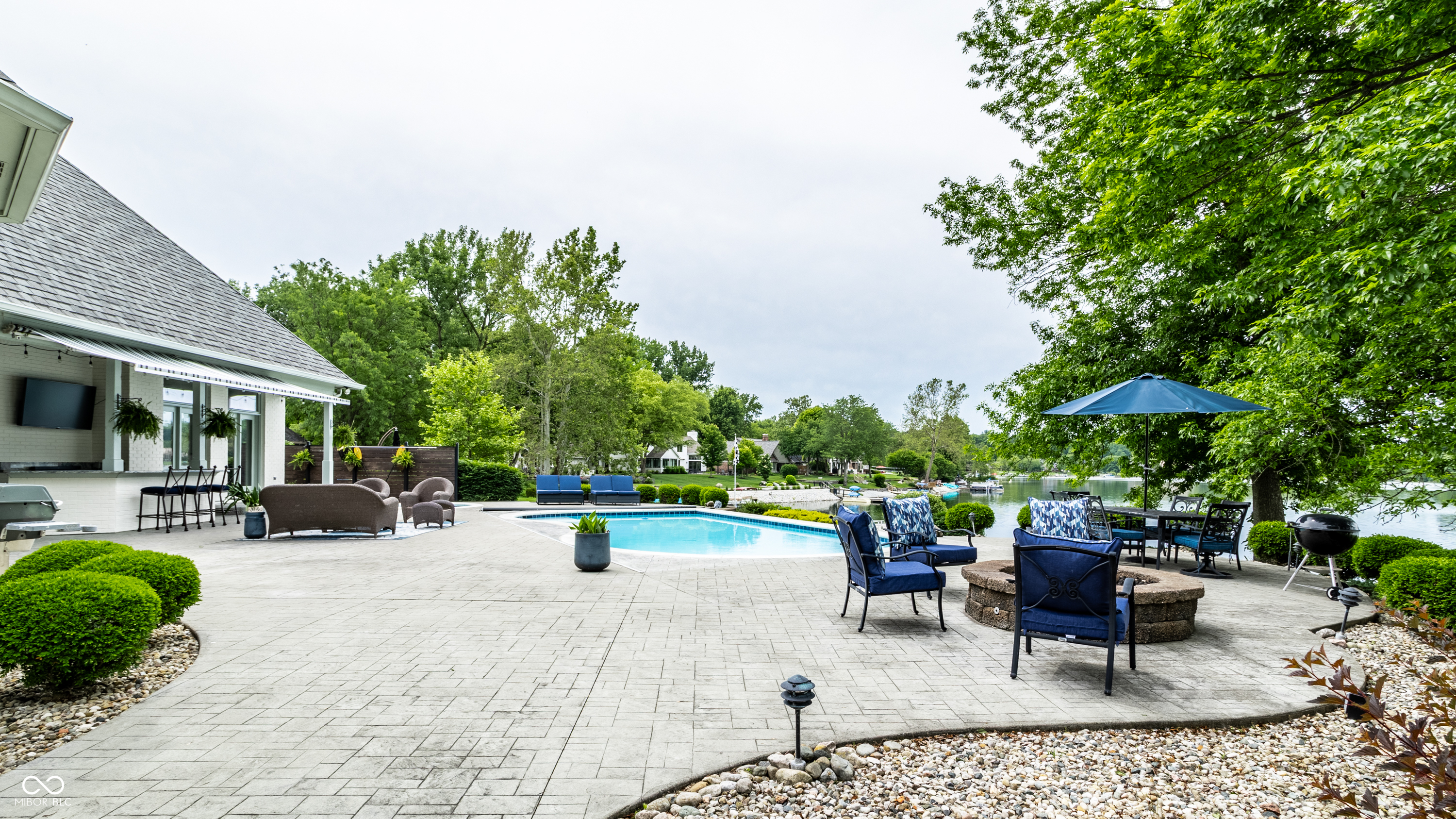 5876 Lake Kessler Court