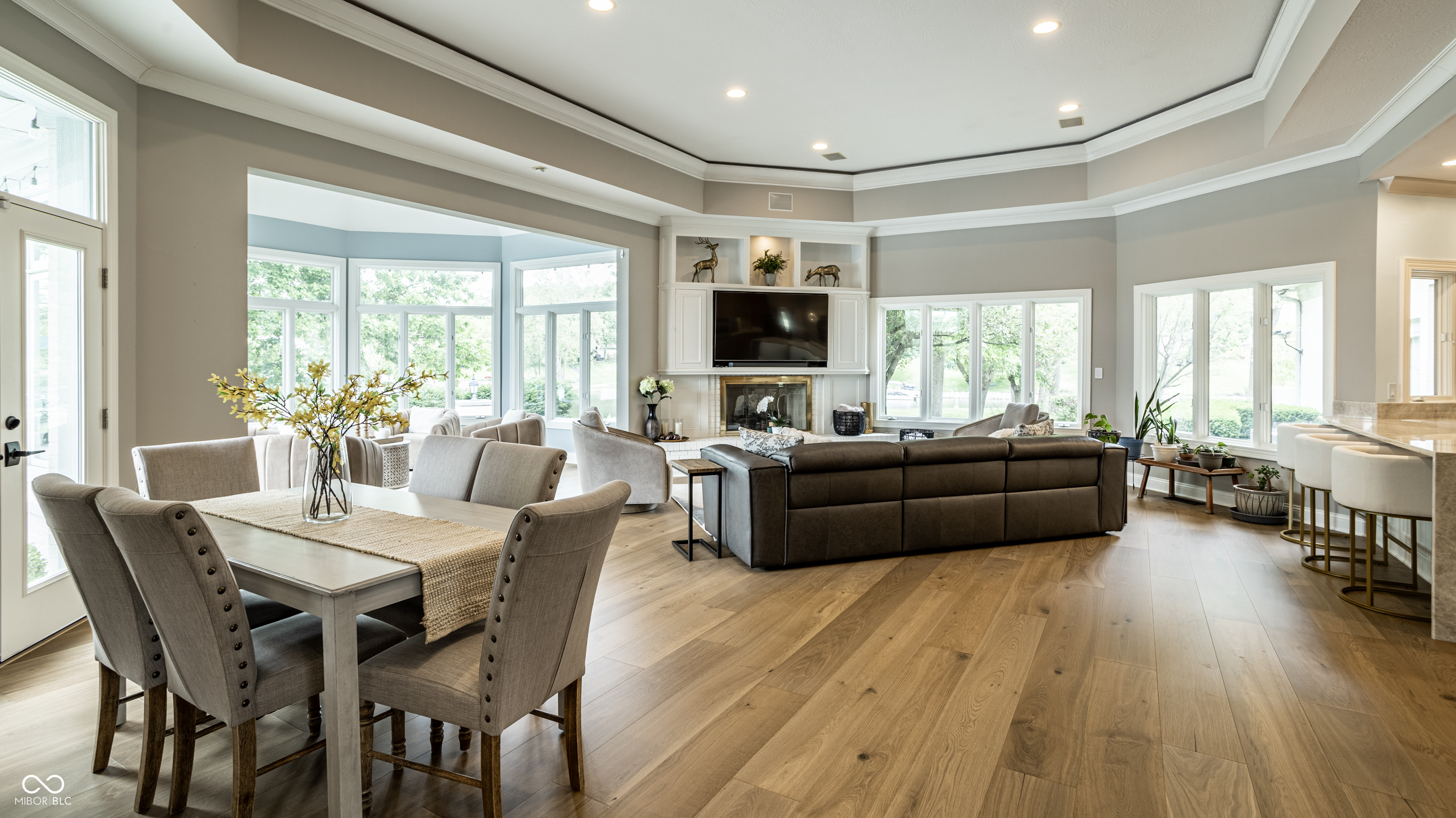 5876 Lake Kessler Court