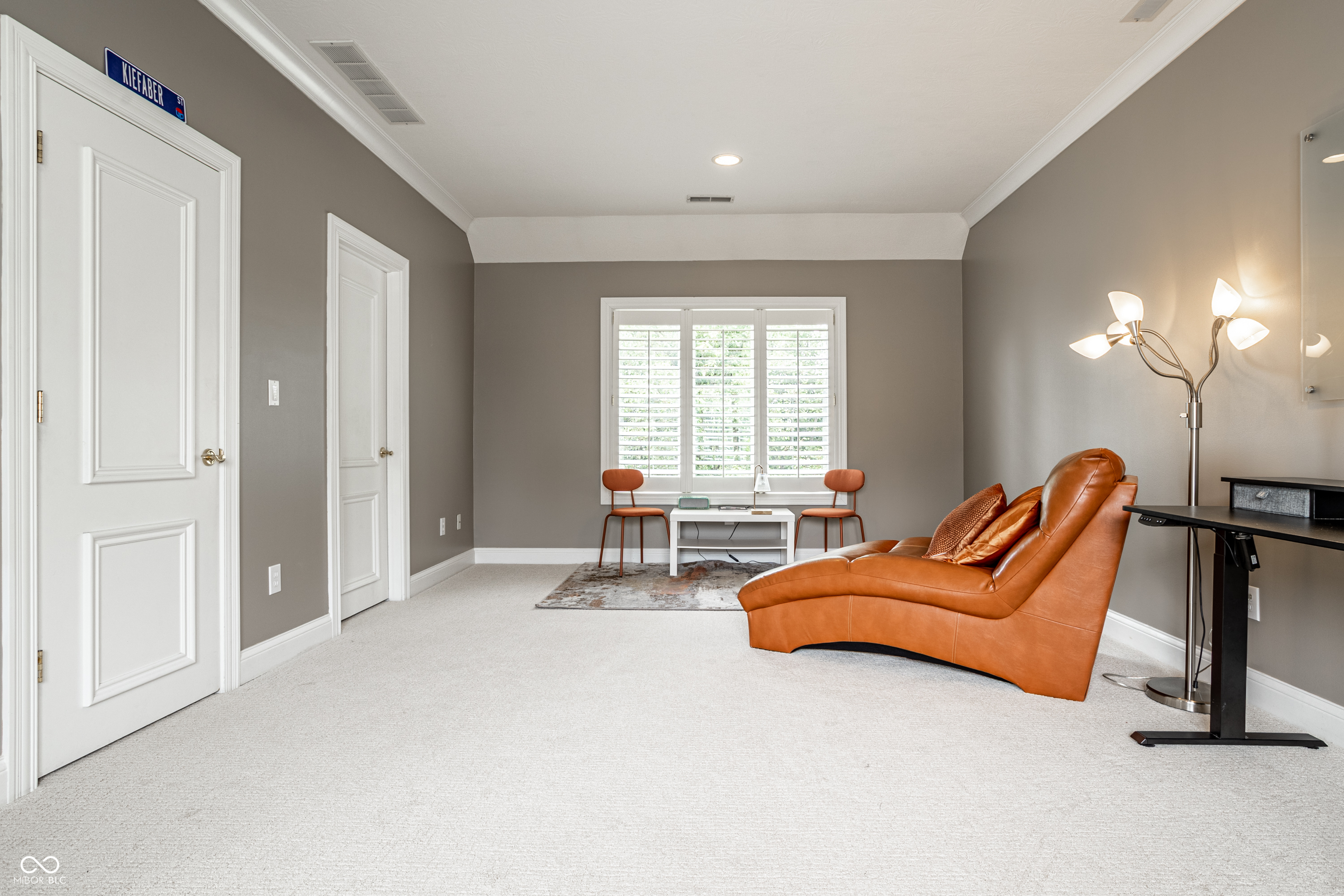 5876 Lake Kessler Court
