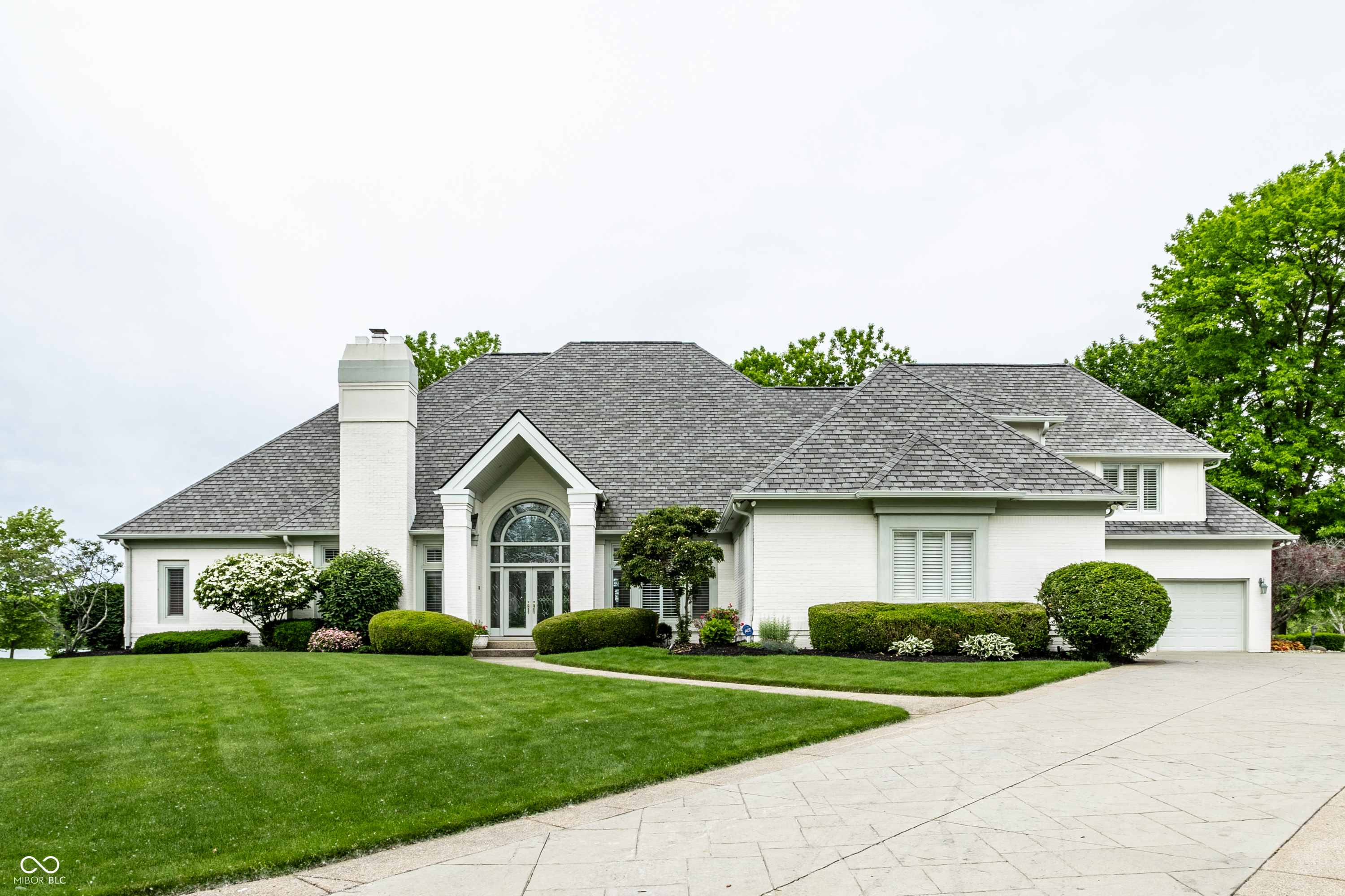 5876 Lake Kessler Court