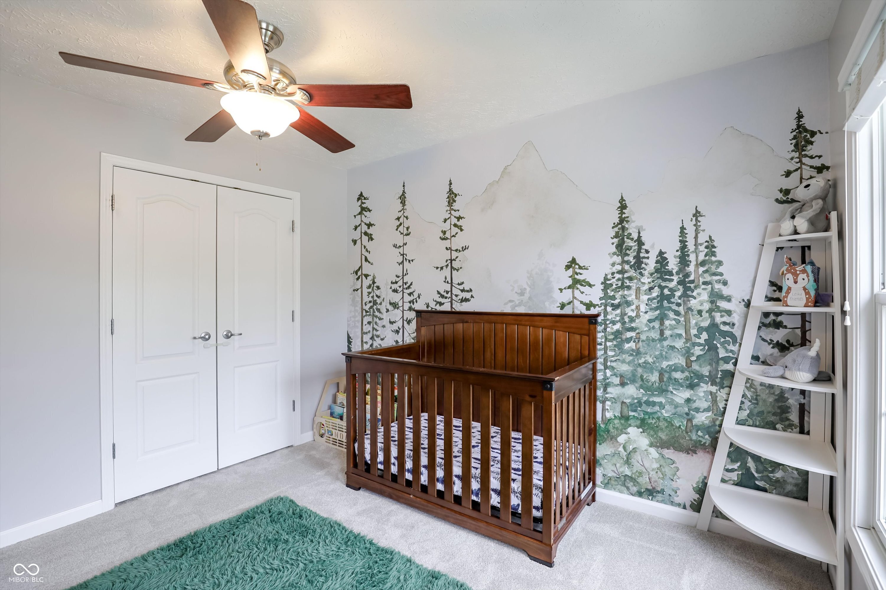 4207 Honeysuckle Lane
