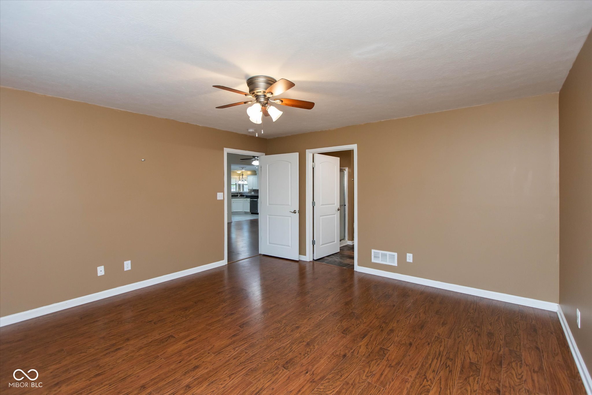 5006 Coventry Park Circle