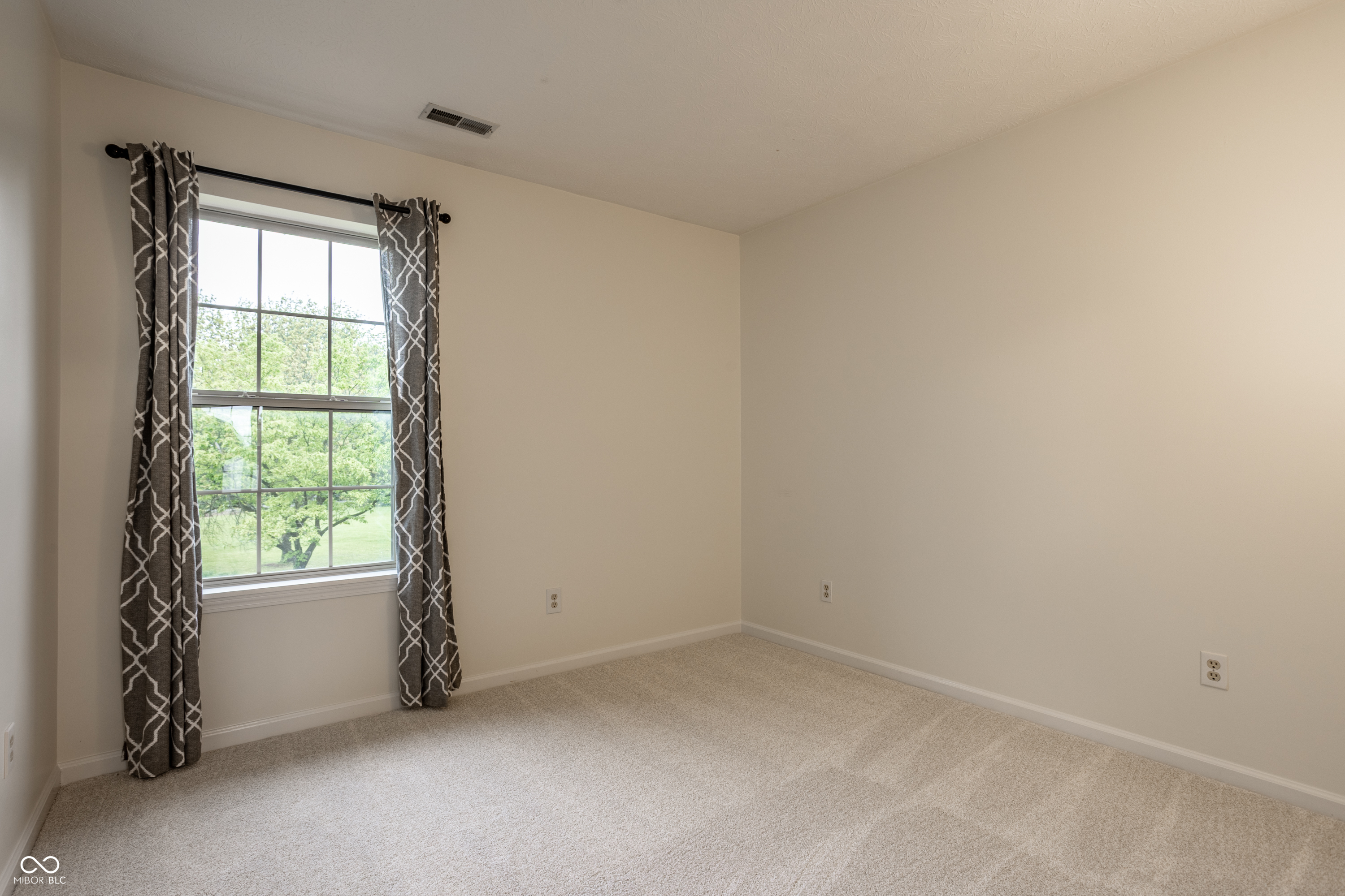 3111 Grandview Way