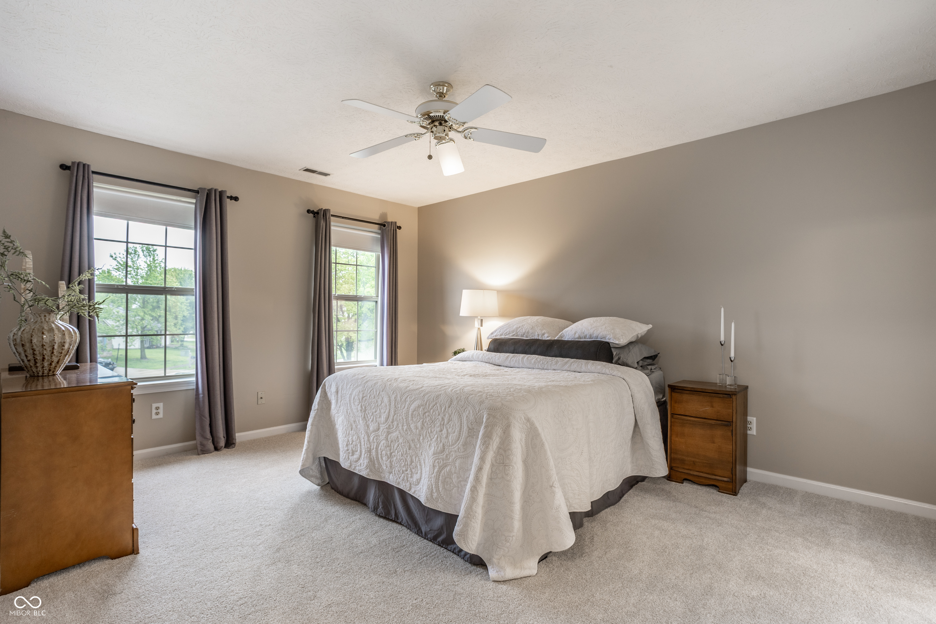 3111 Grandview Way