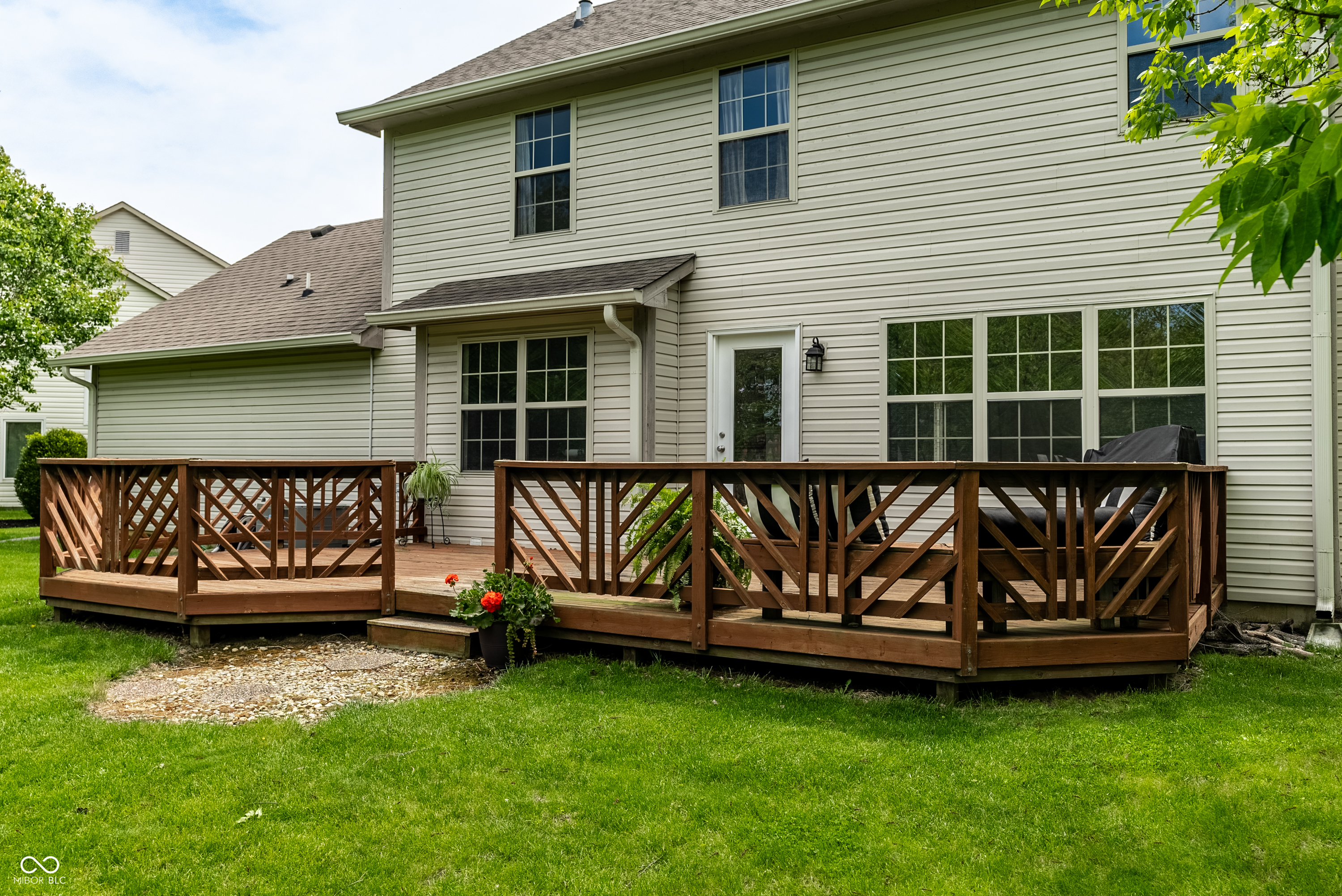 3111 Grandview Way