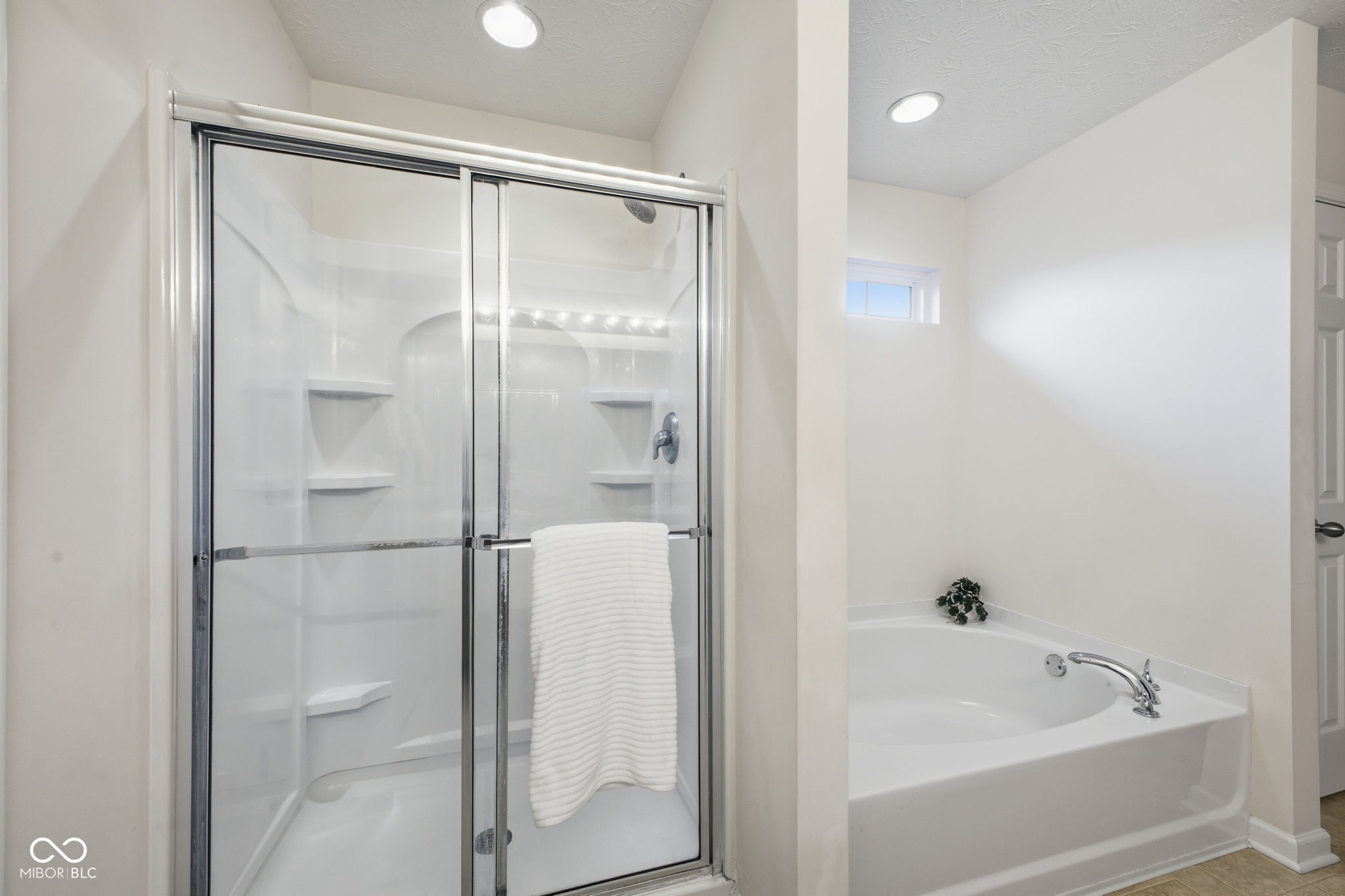 13804 Black Canyon Court