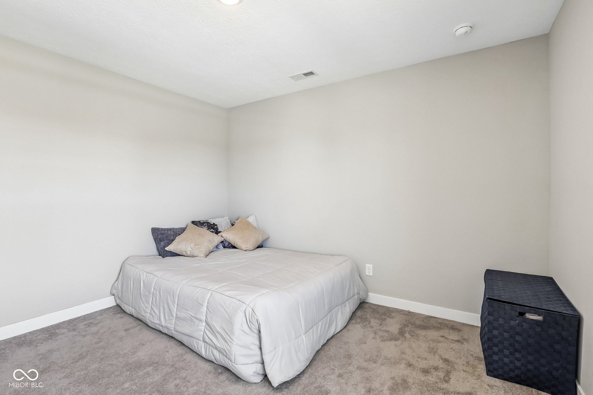 2180 Ryder Place