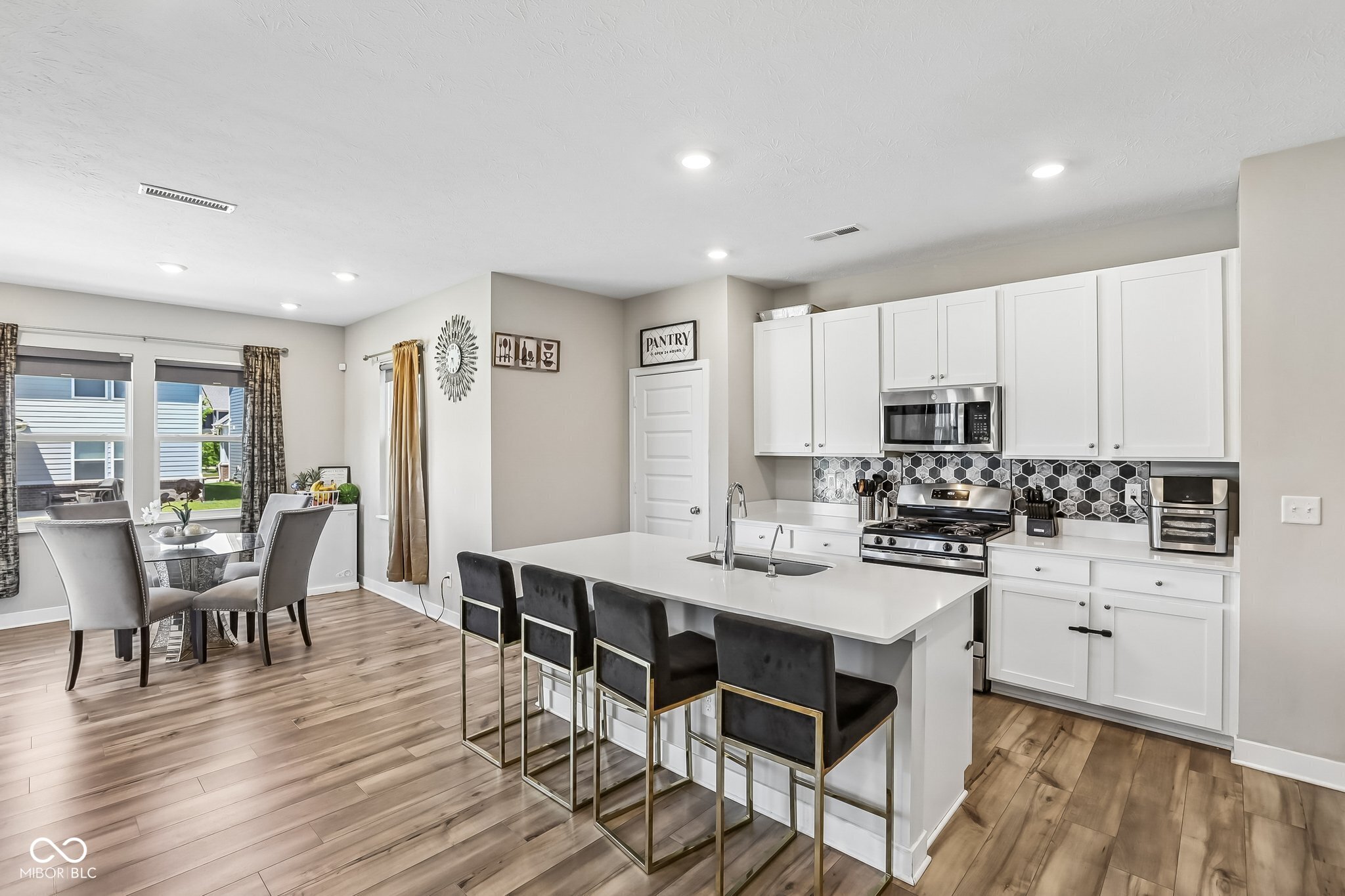 2180 Ryder Place