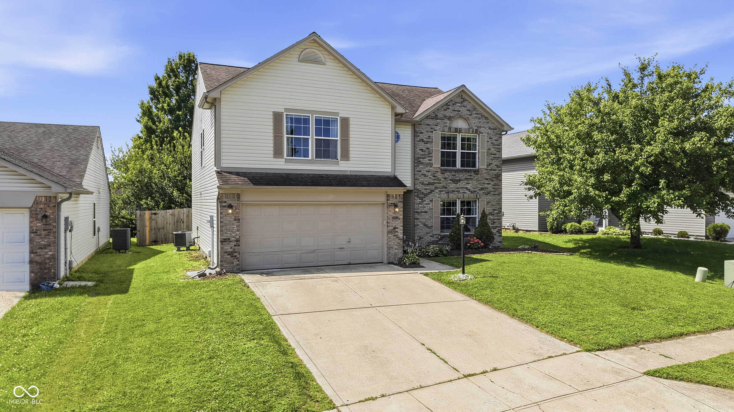 3915 Rosefinch Circle