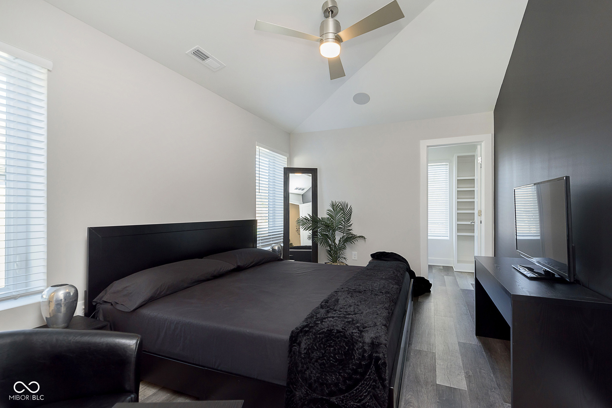 429 W 86th Street