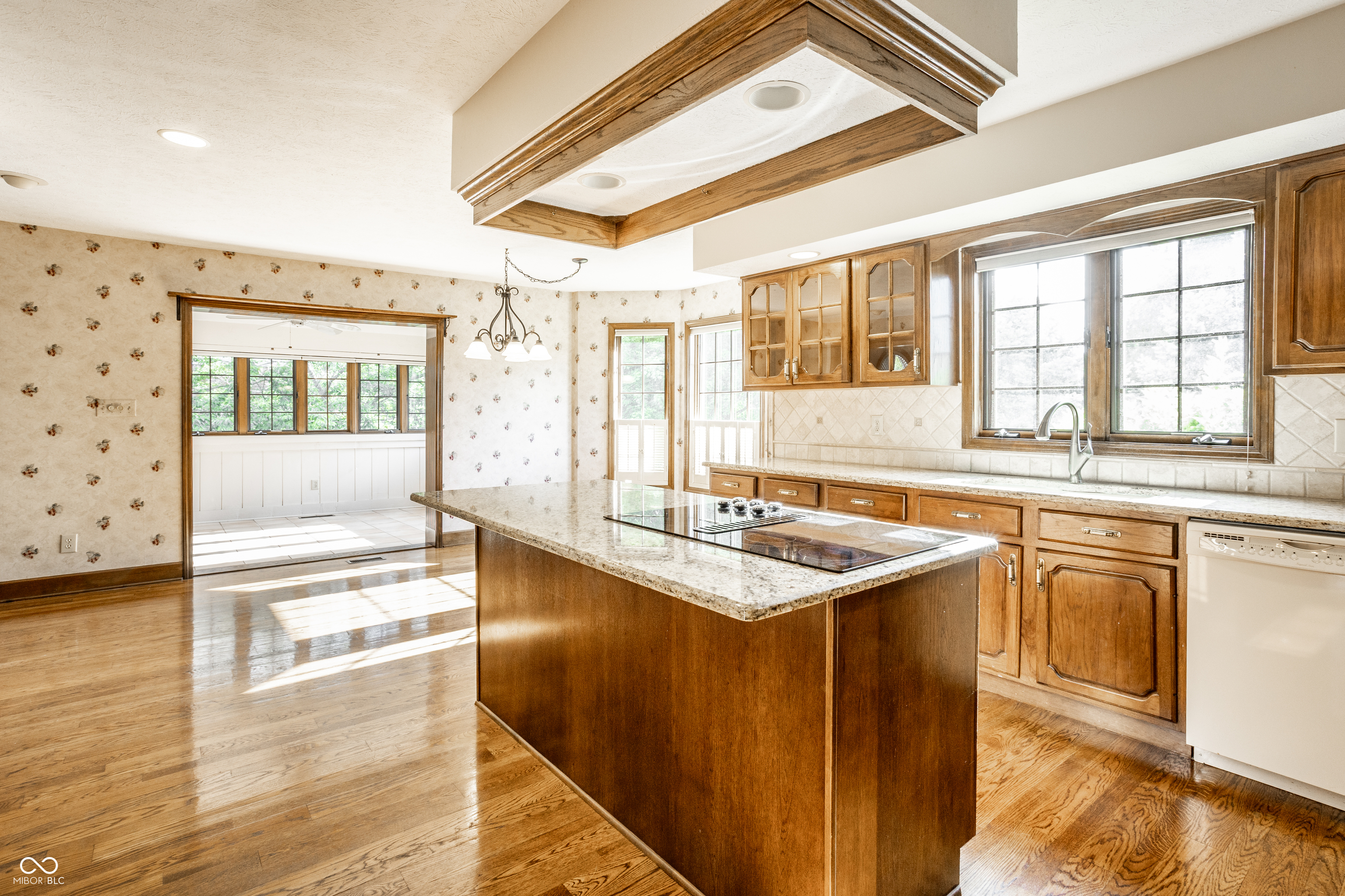1850 Spruce Drive