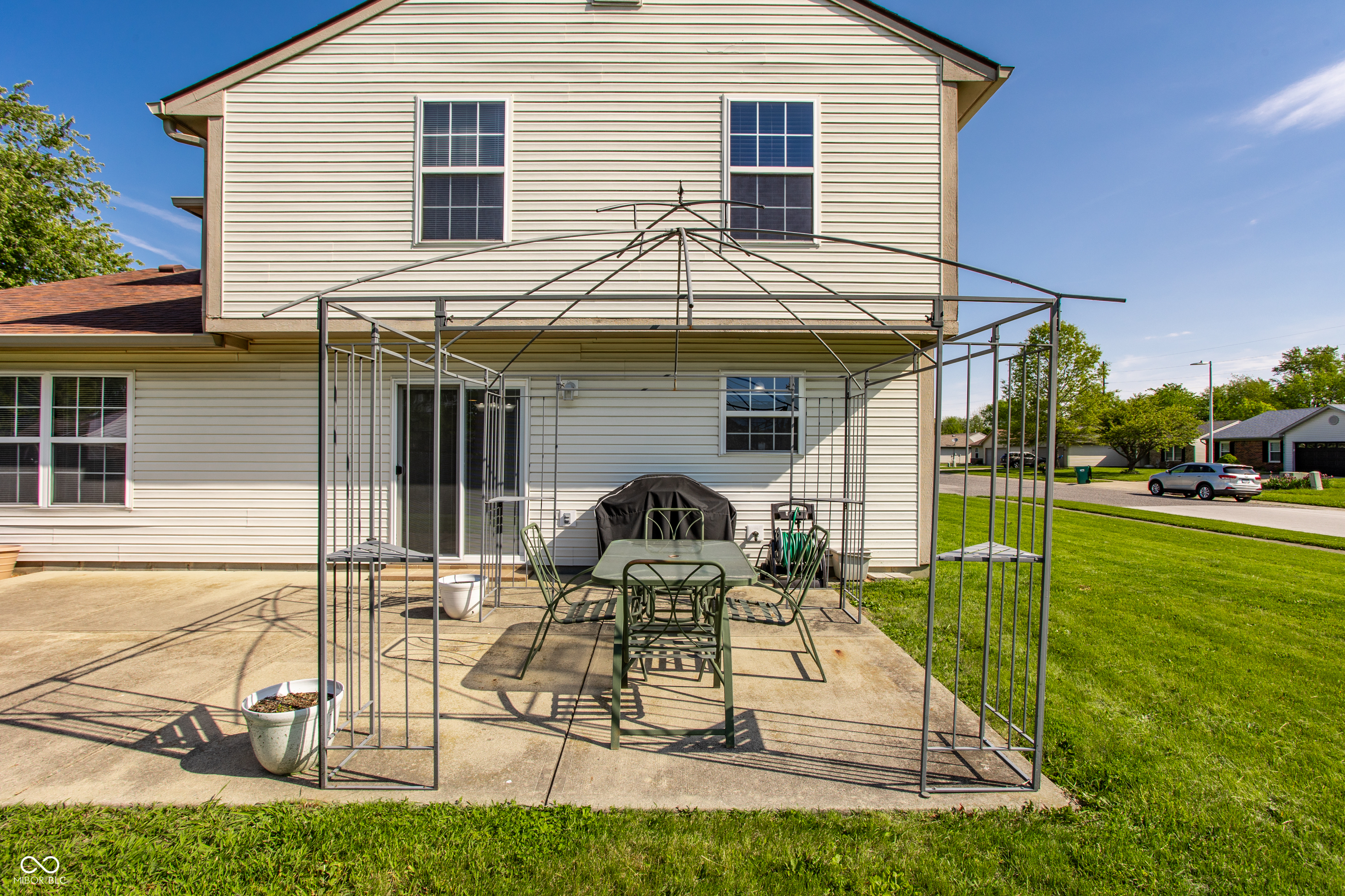 1203 Lindsey Lane