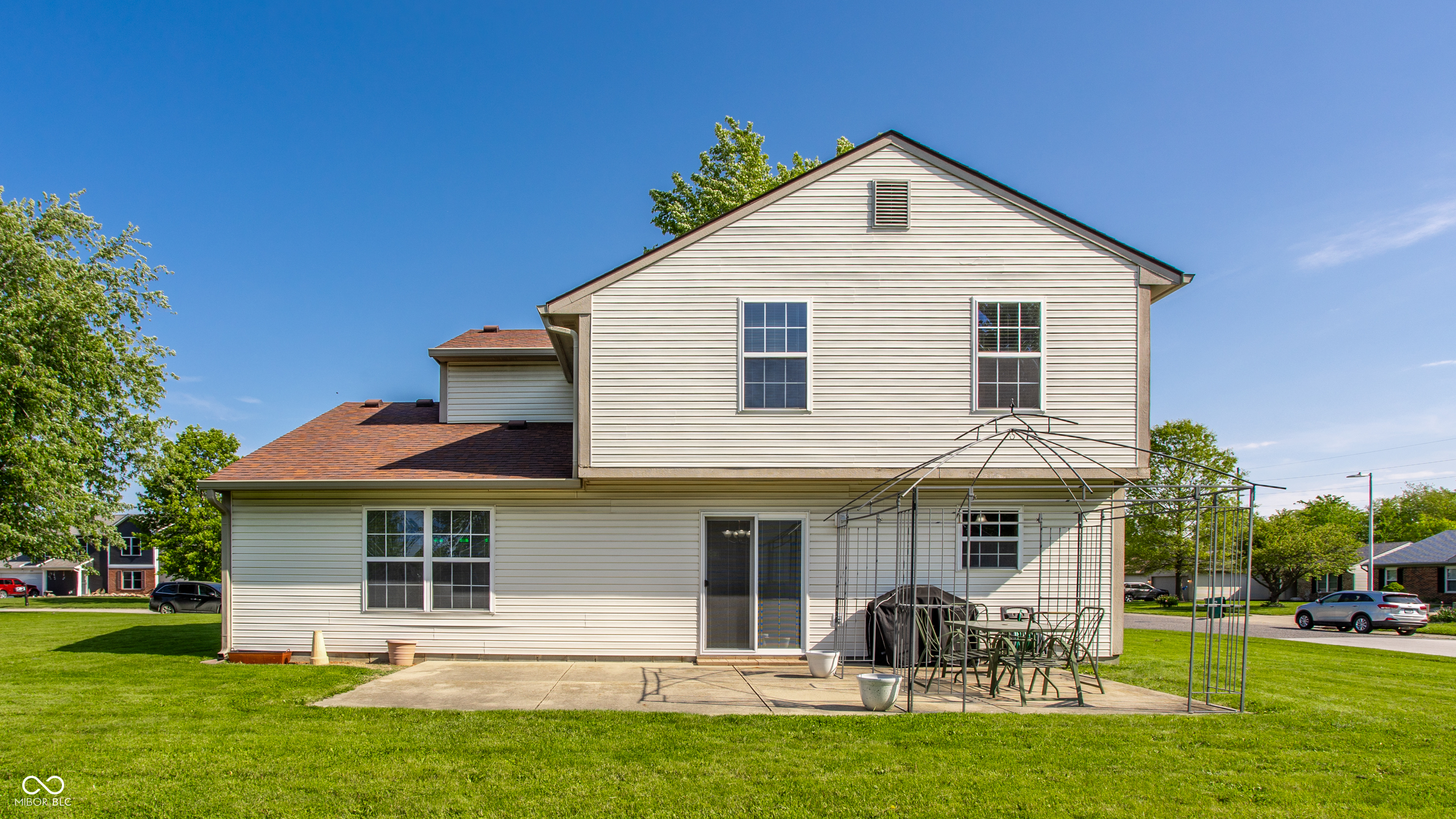 1203 Lindsey Lane