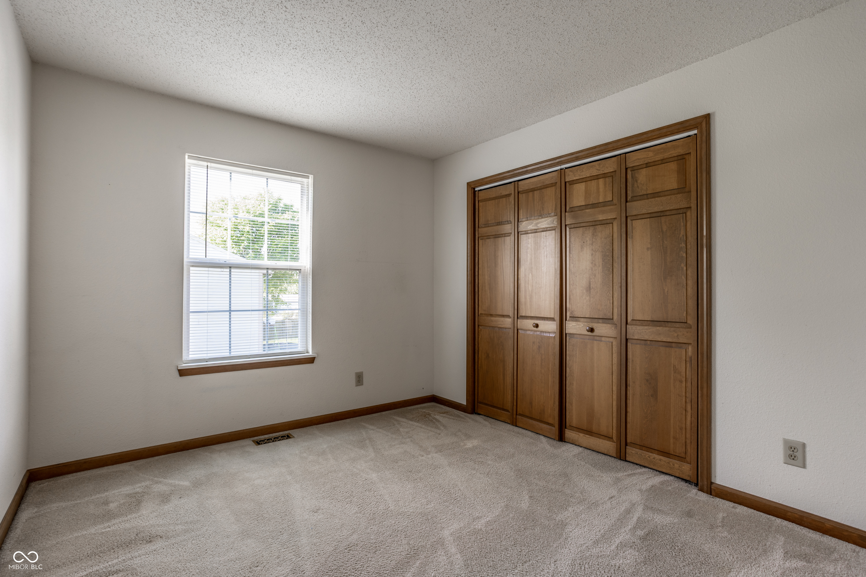 1203 Lindsey Lane