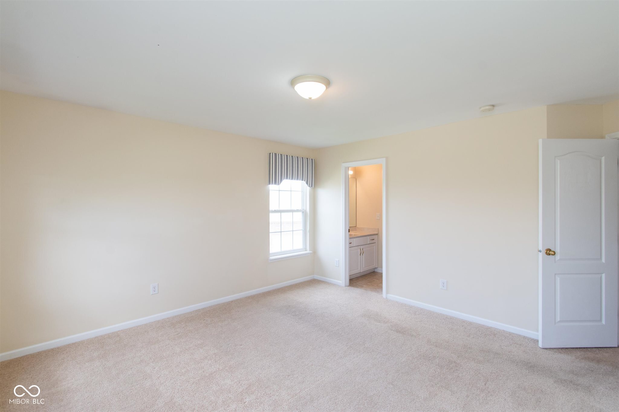 2641 Dawn Ridge Drive