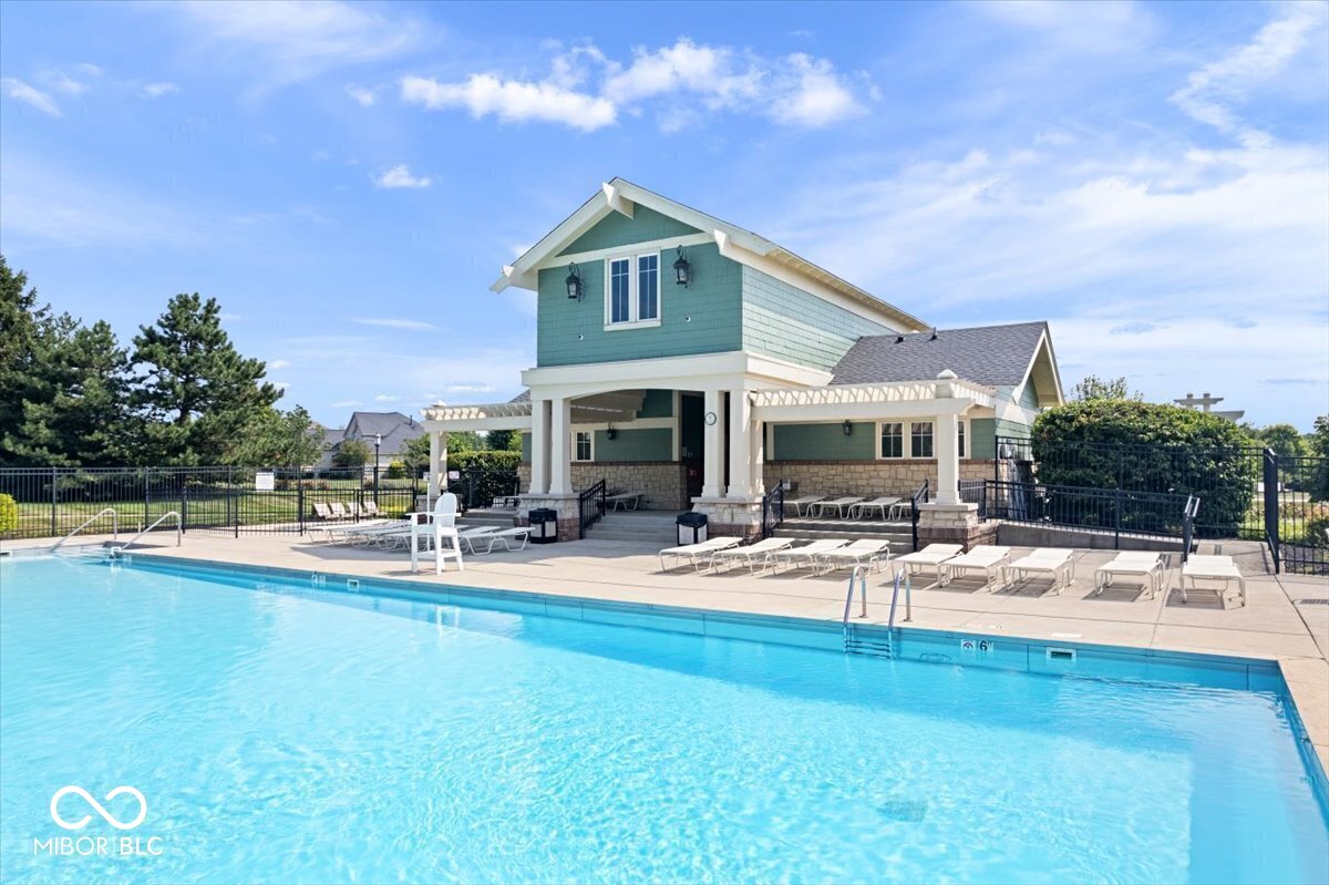 2641 Dawn Ridge Drive