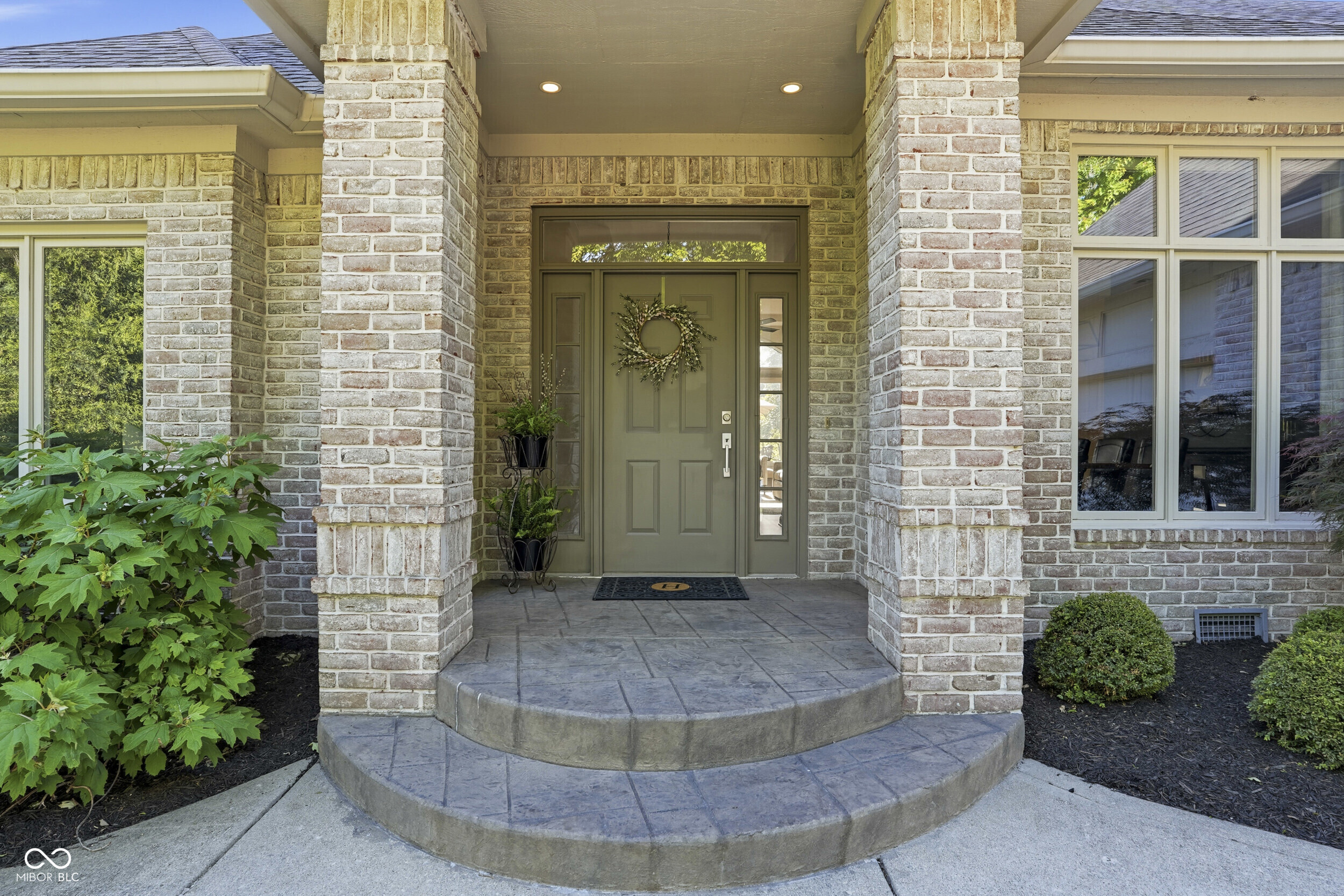 12985 Abraham Run