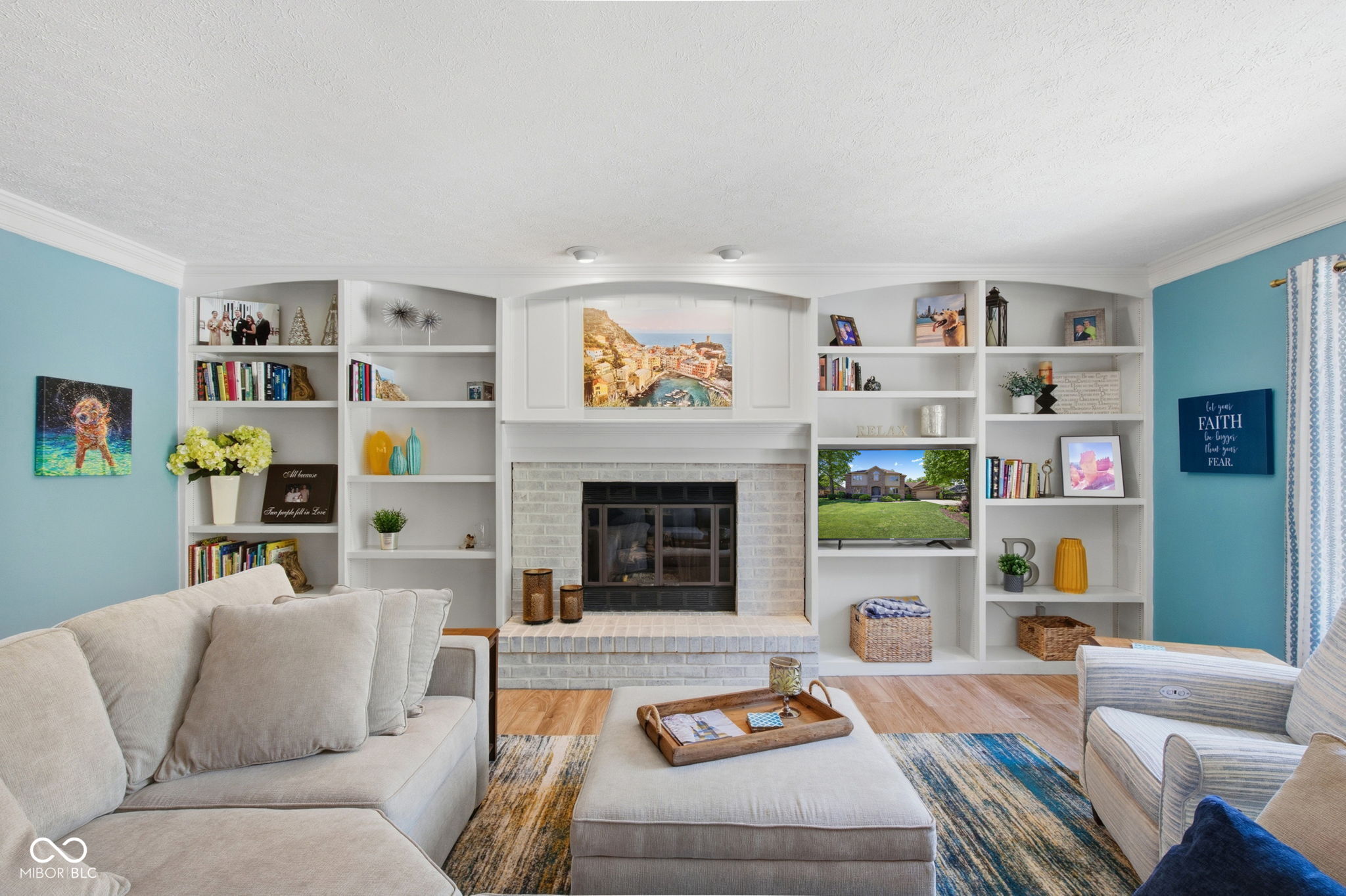 8342 Catamaran Drive
