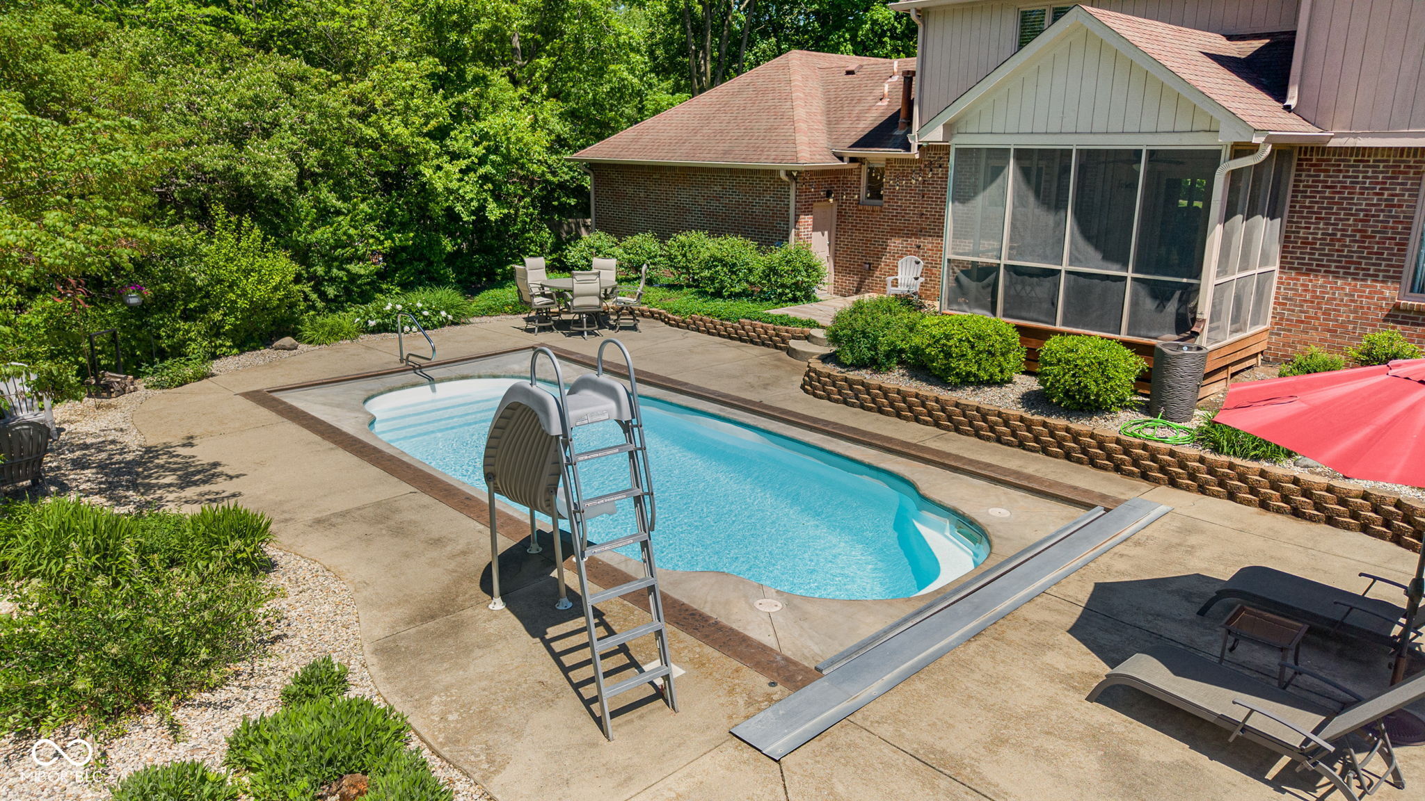 8342 Catamaran Drive
