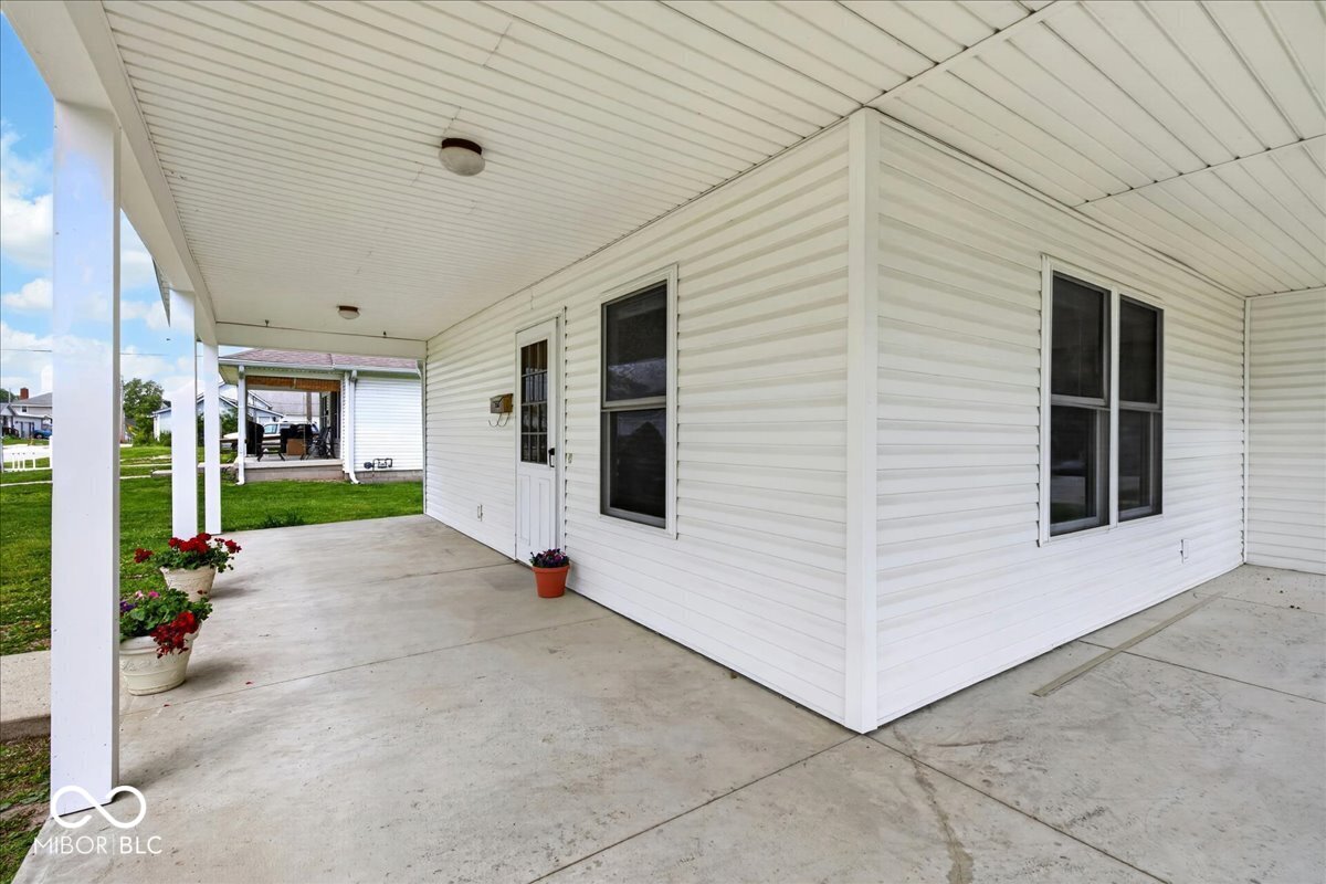 534 E Walnut Street