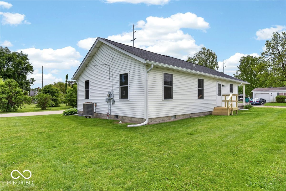 534 E Walnut Street