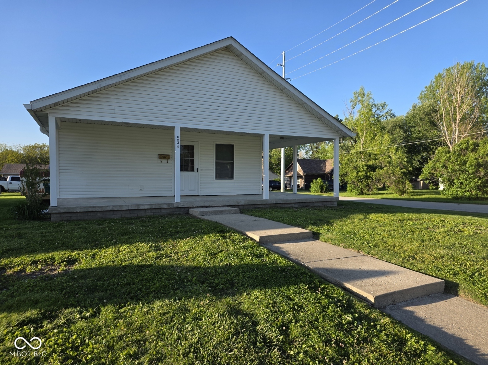 534 E Walnut Street