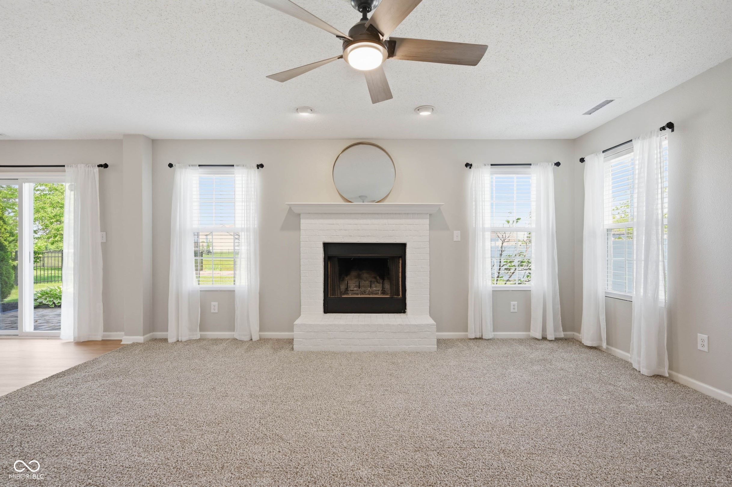 4634 Amesbury Place