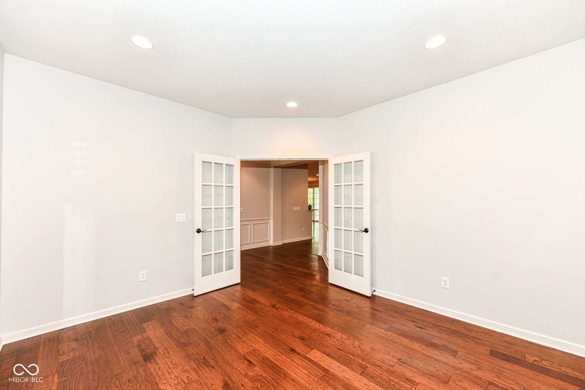 14375 Pendragon Way