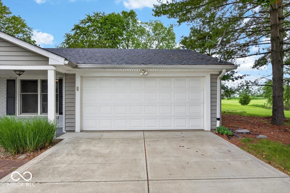 909 Cardinal Drive