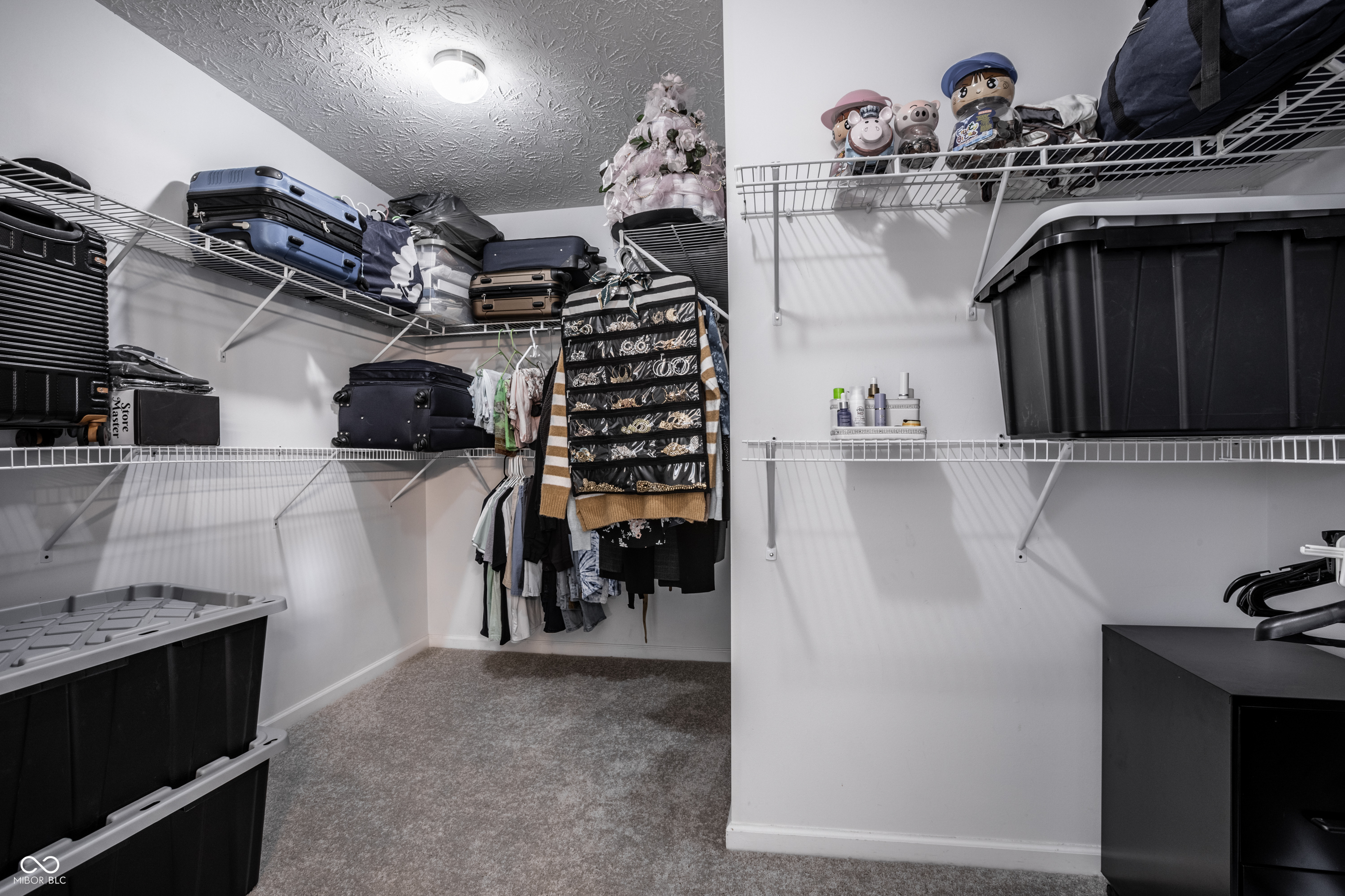 1043 Lichfield Lane