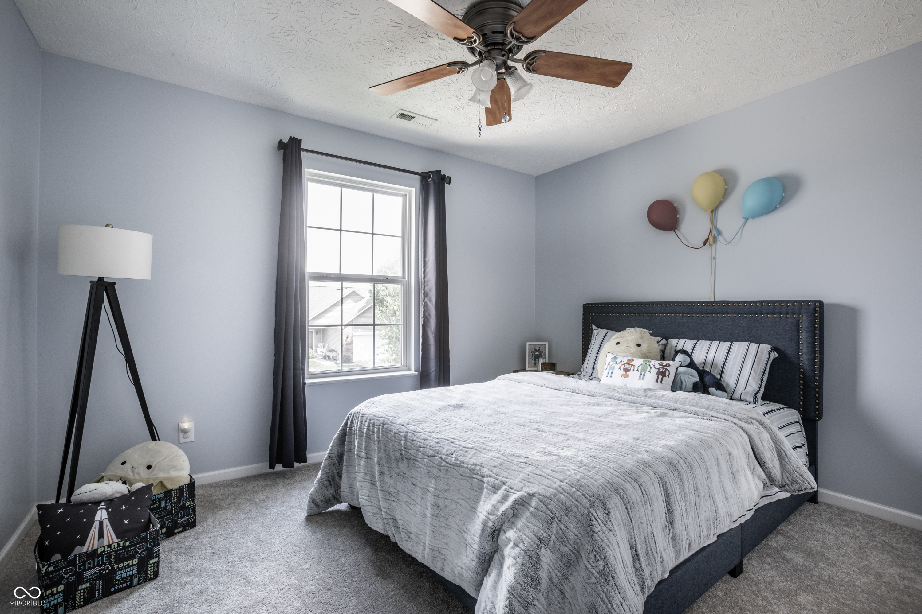 1043 Lichfield Lane