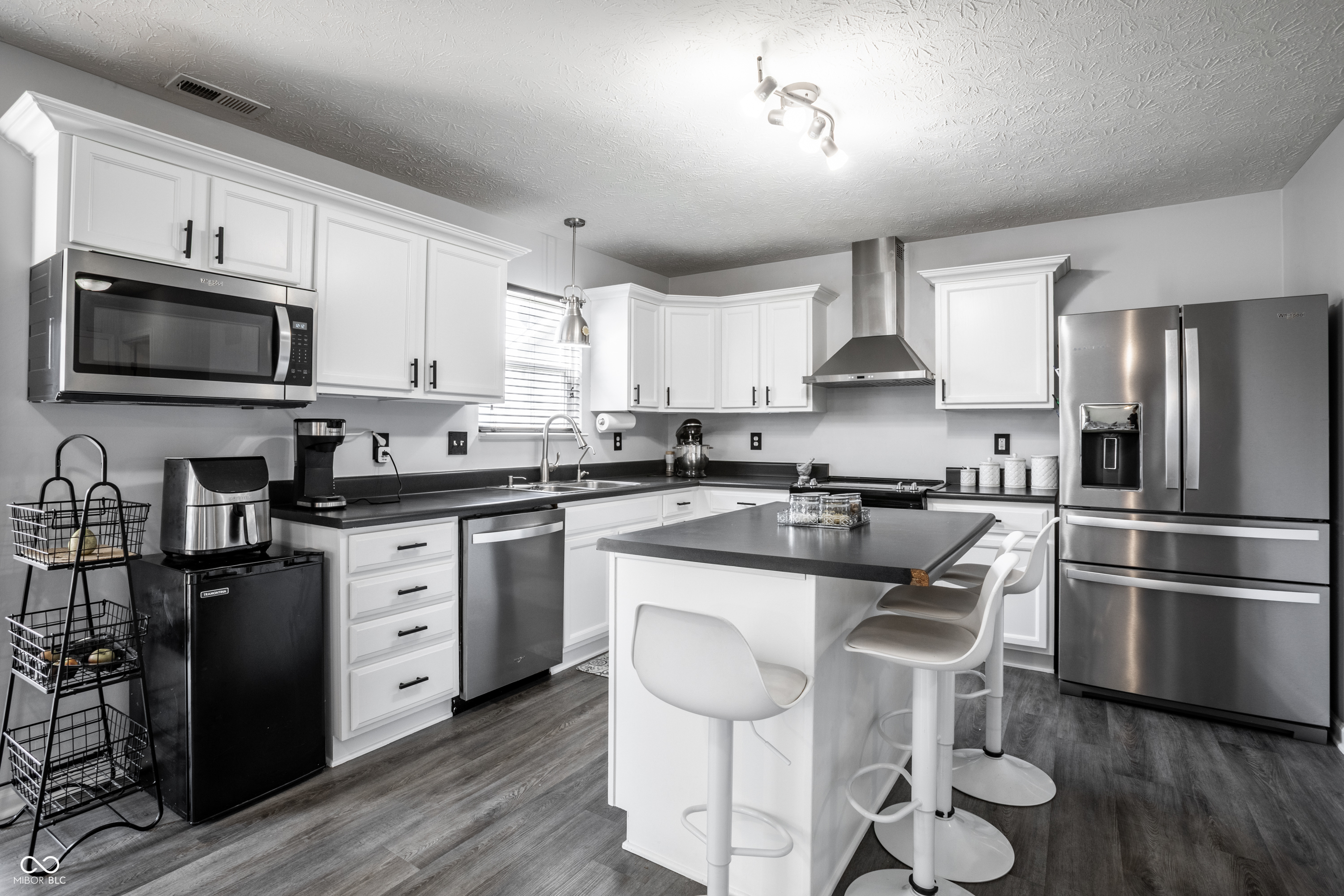 1043 Lichfield Lane