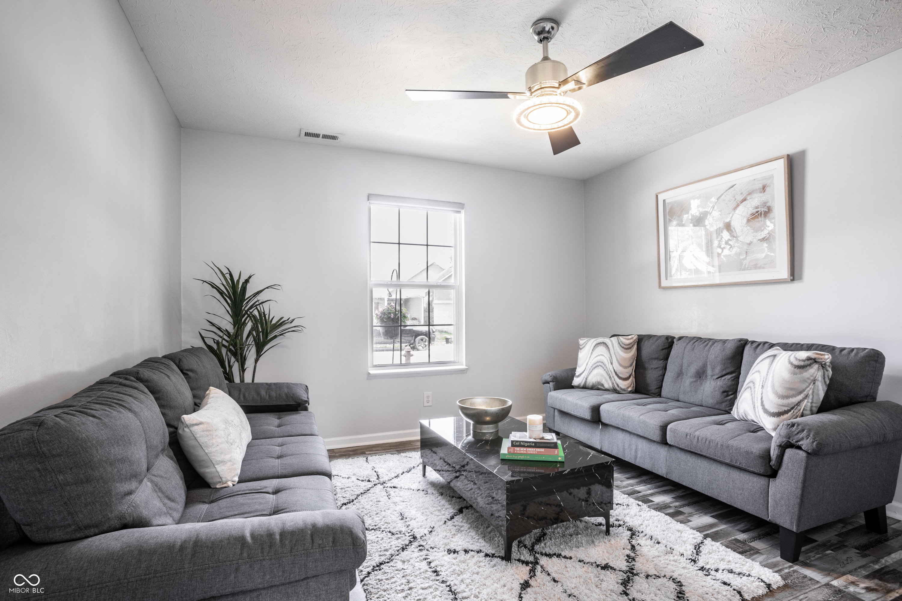 1043 Lichfield Lane