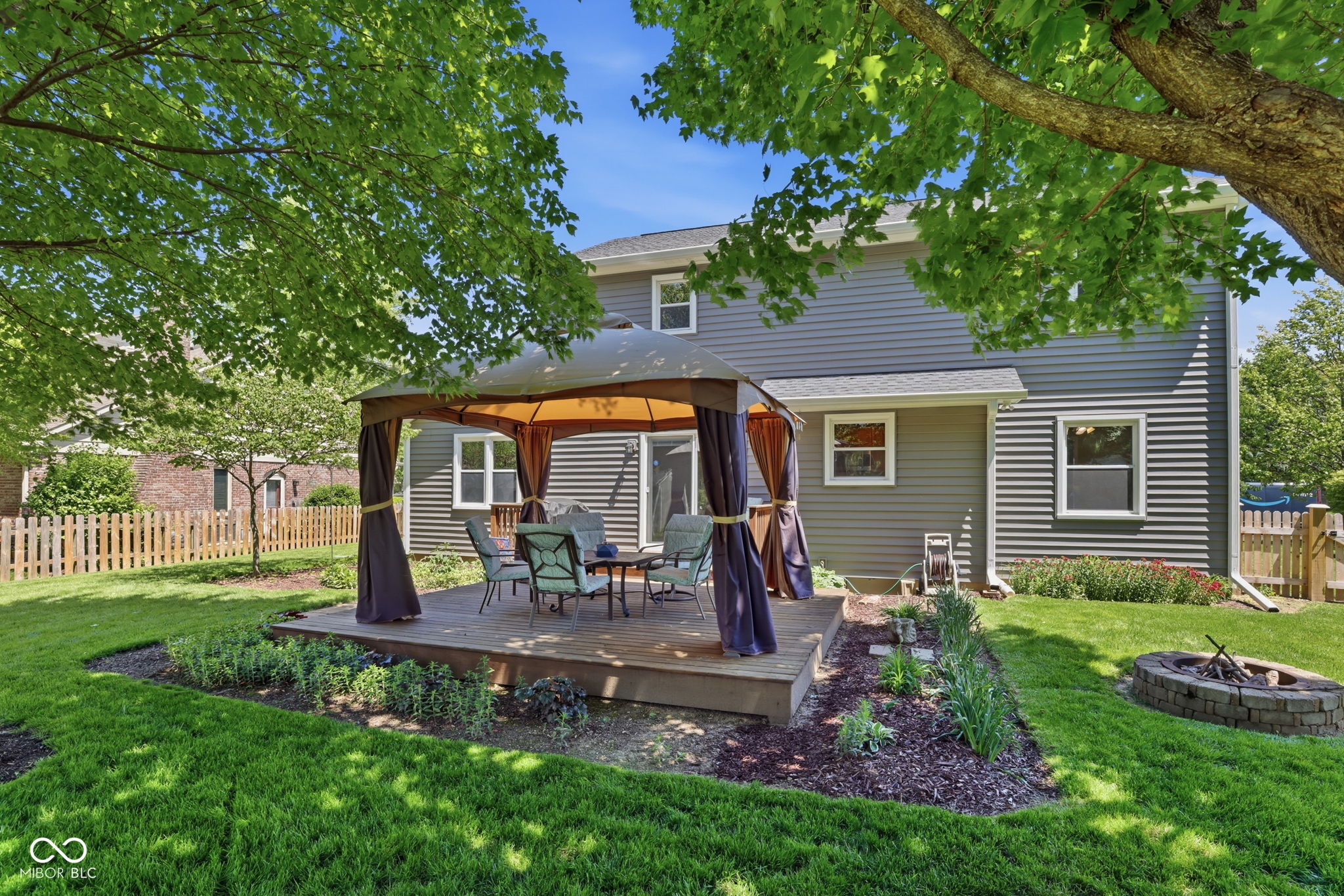 143 Hollowview Drive