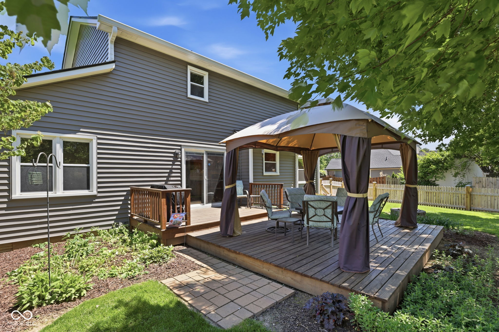 143 Hollowview Drive